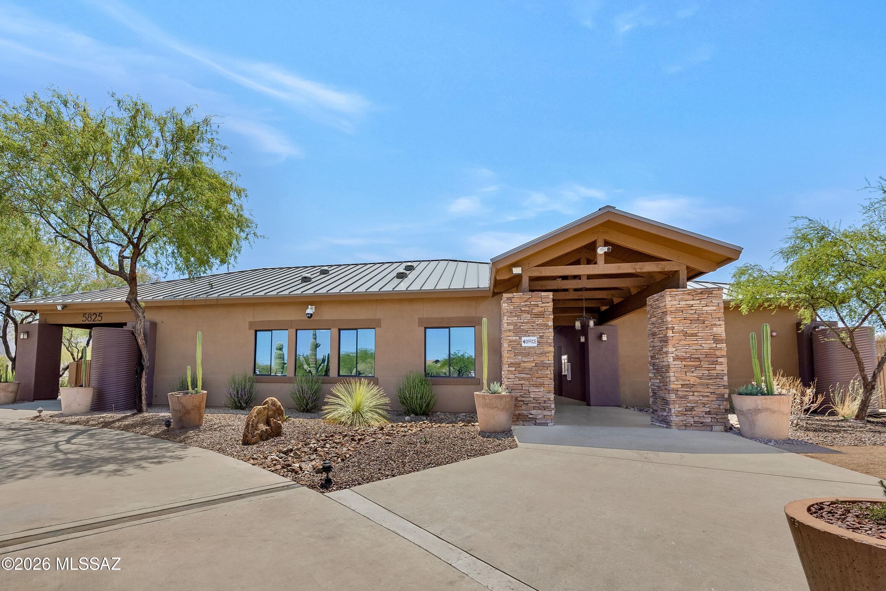 Sierra Morado Unit 2 East - Residential