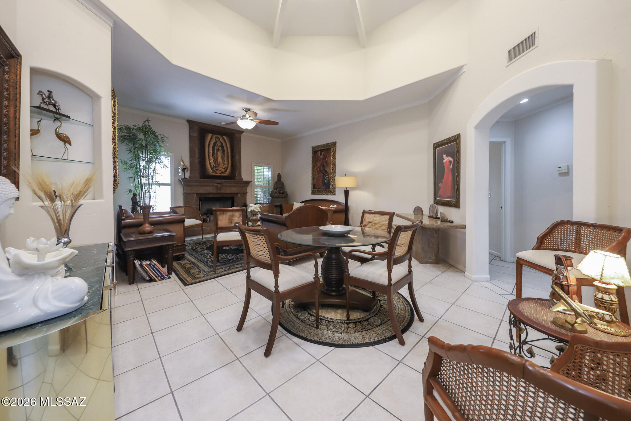 6120 E 5th Street C126