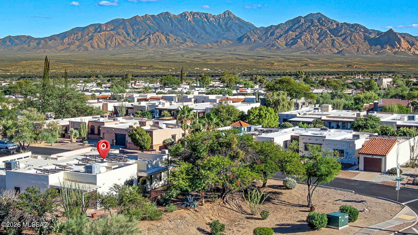 1532 W Calle Mendoza
