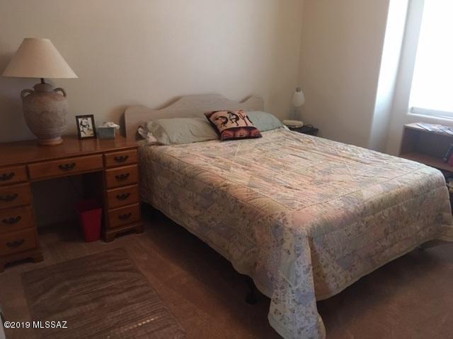 Mescal Lakes - Residential
