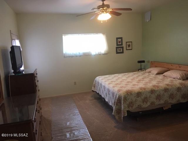 Mescal Lakes - Residential