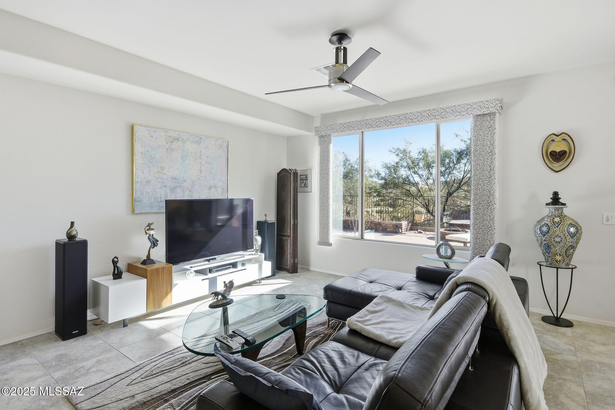 13988 E Huppenthal Boulevard