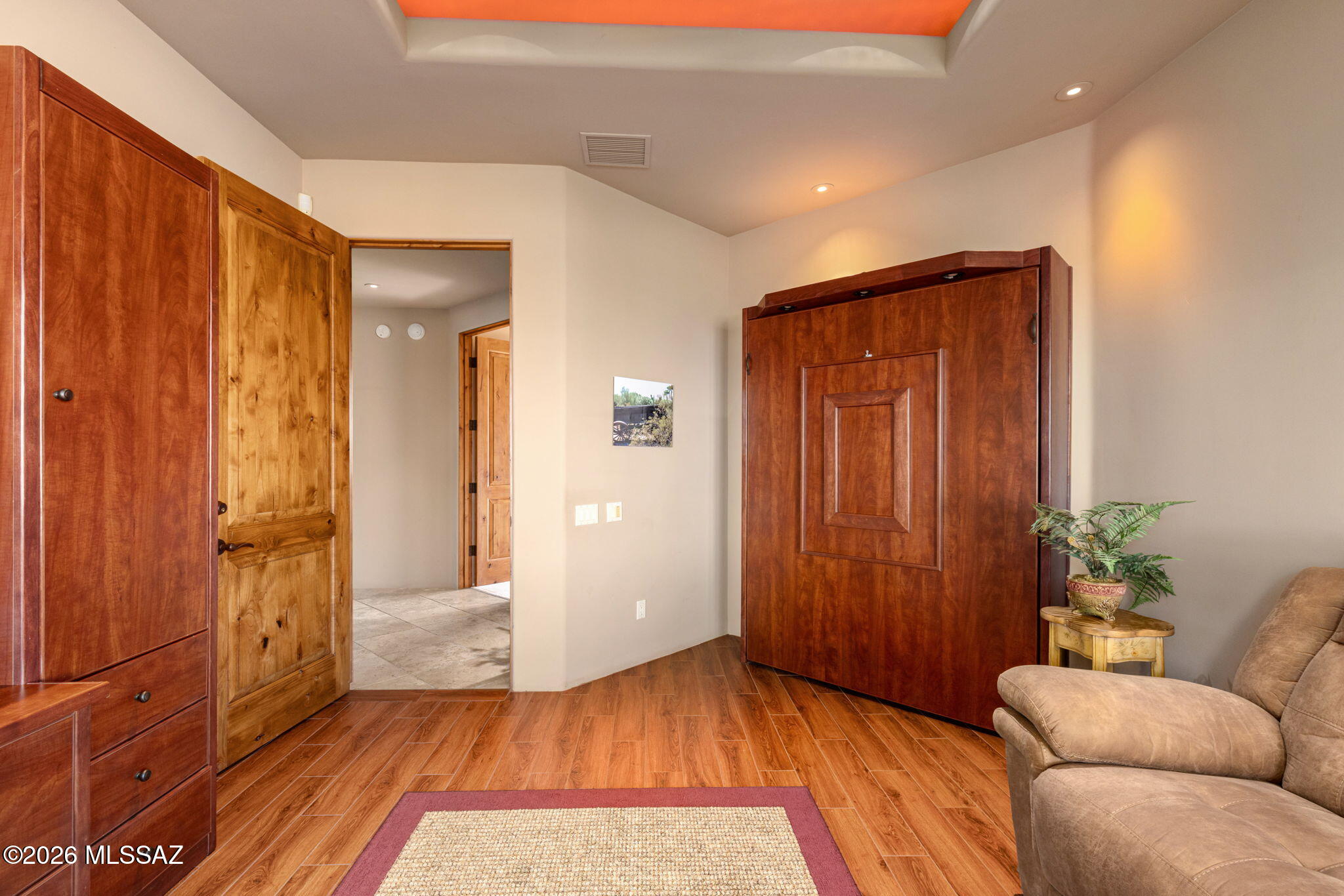 Sabino Mountain (1-290) - Residential
