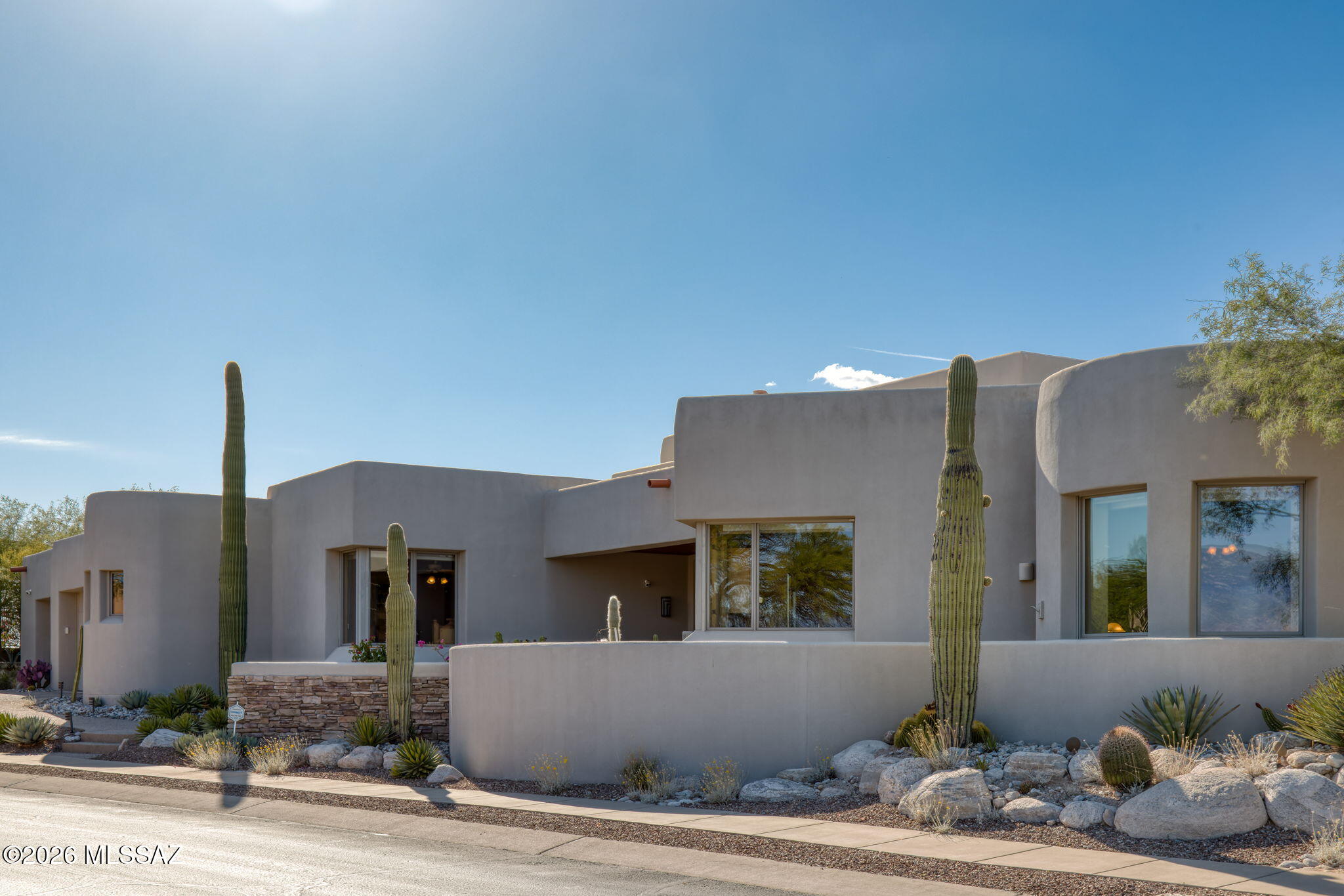 Sabino Mountain (1-290) - Residential