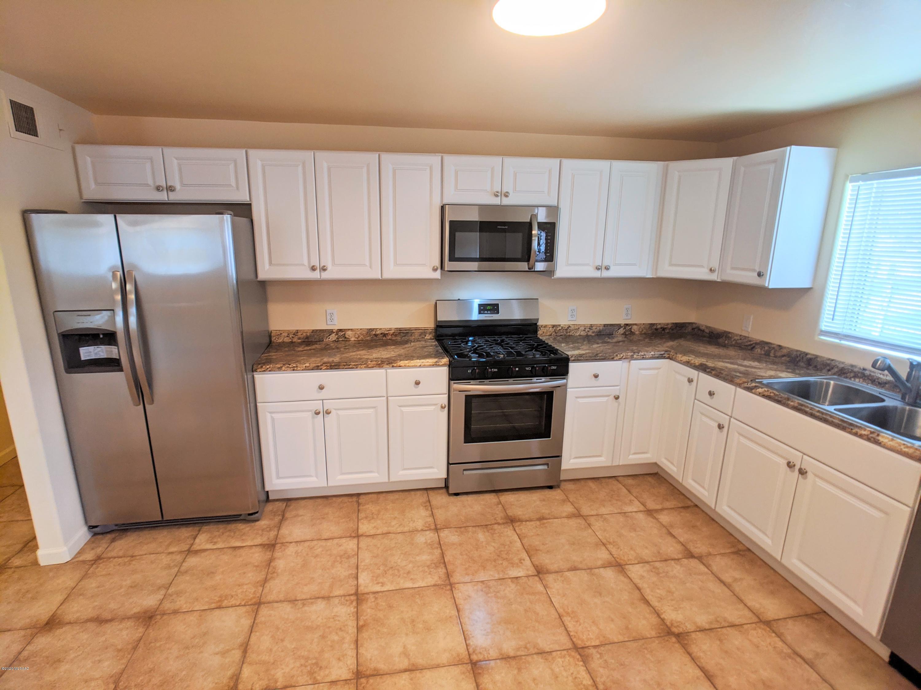 McKee Add Aka Congress Terr - Residential Lease