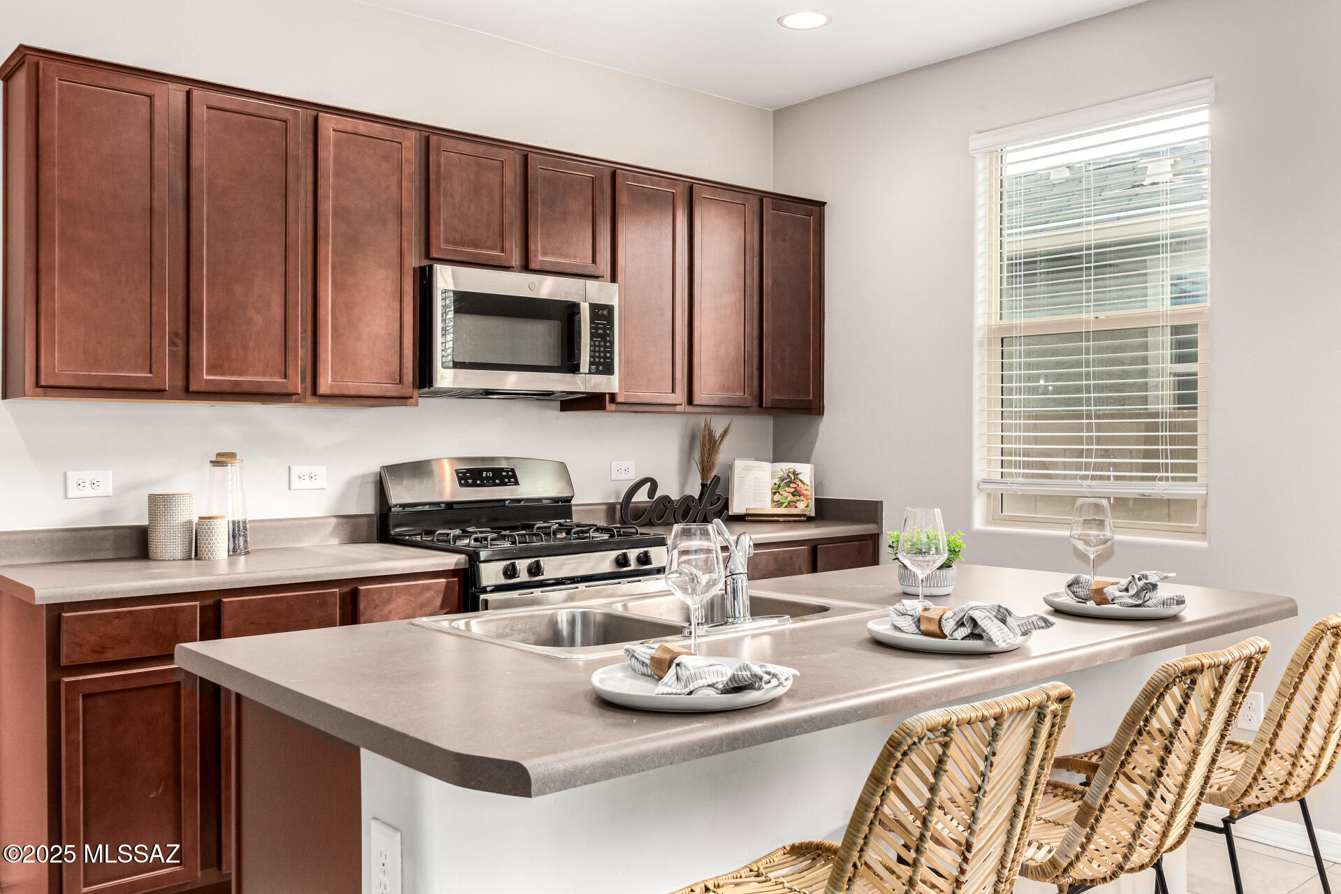 Red Rock Village 1 - Residential