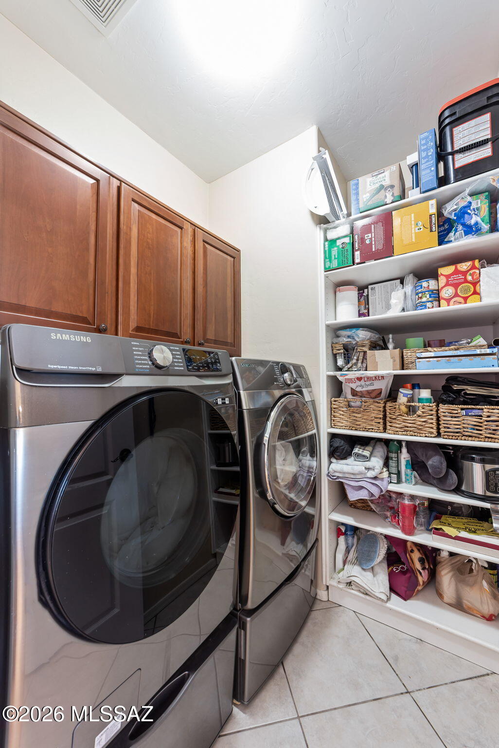 Continental Reserve Blk. 15 (1-66) - Residential