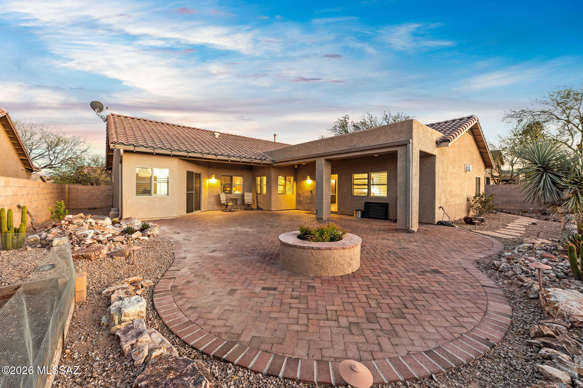 Continental Reserve Blk. 15 (1-66) - Residential