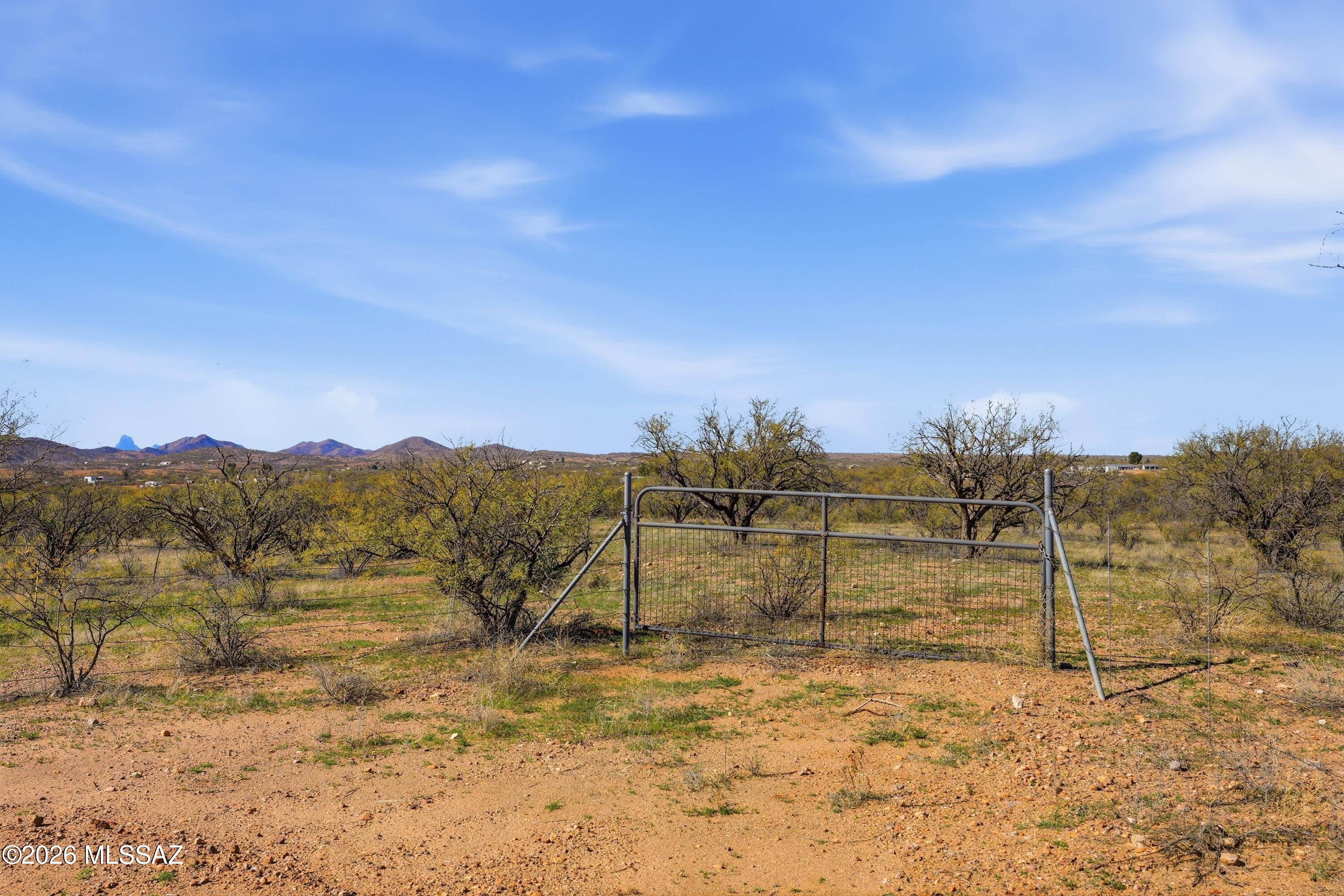 Arivaca Lake Est - Land