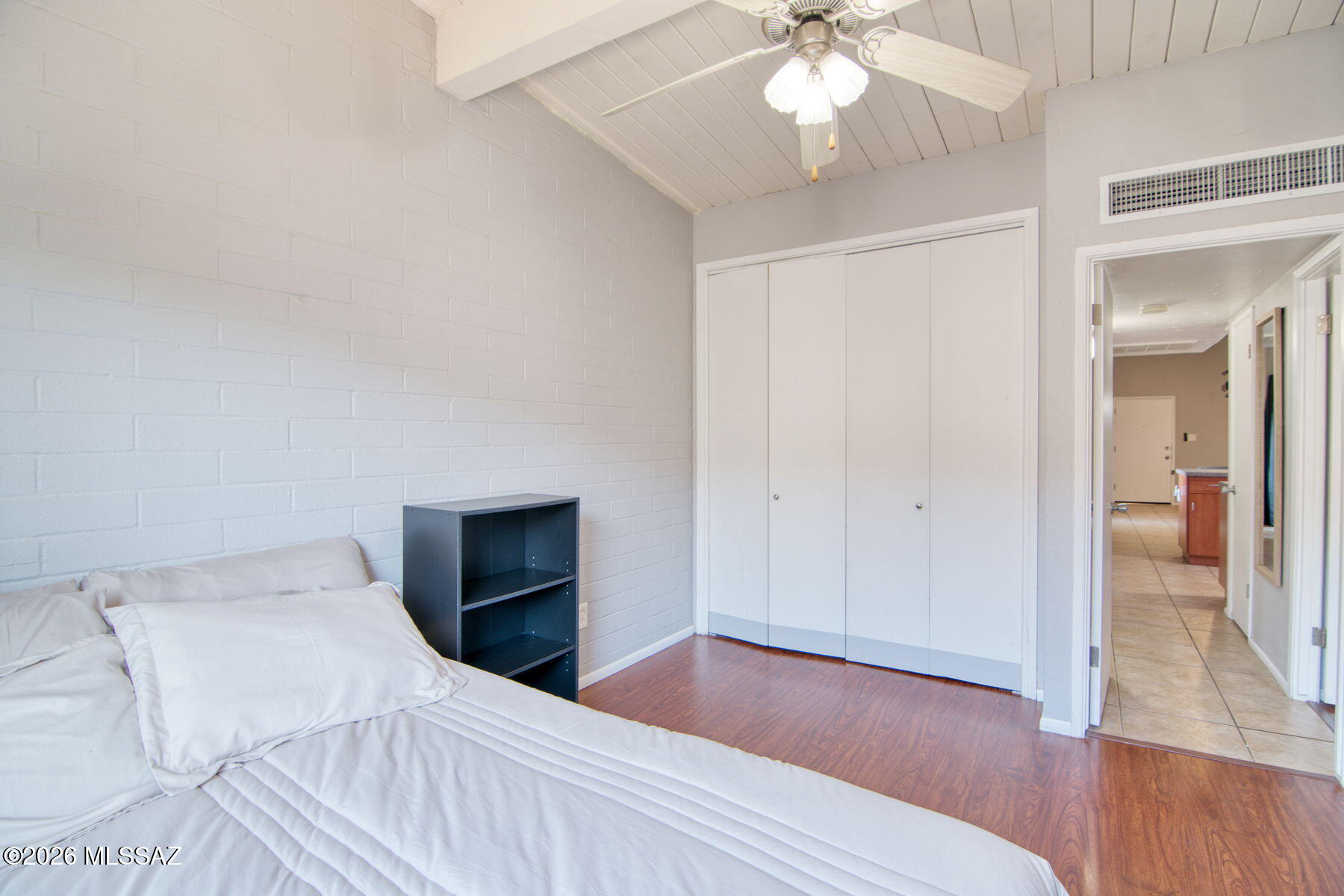 Royal Alvernon Condos. - Residential