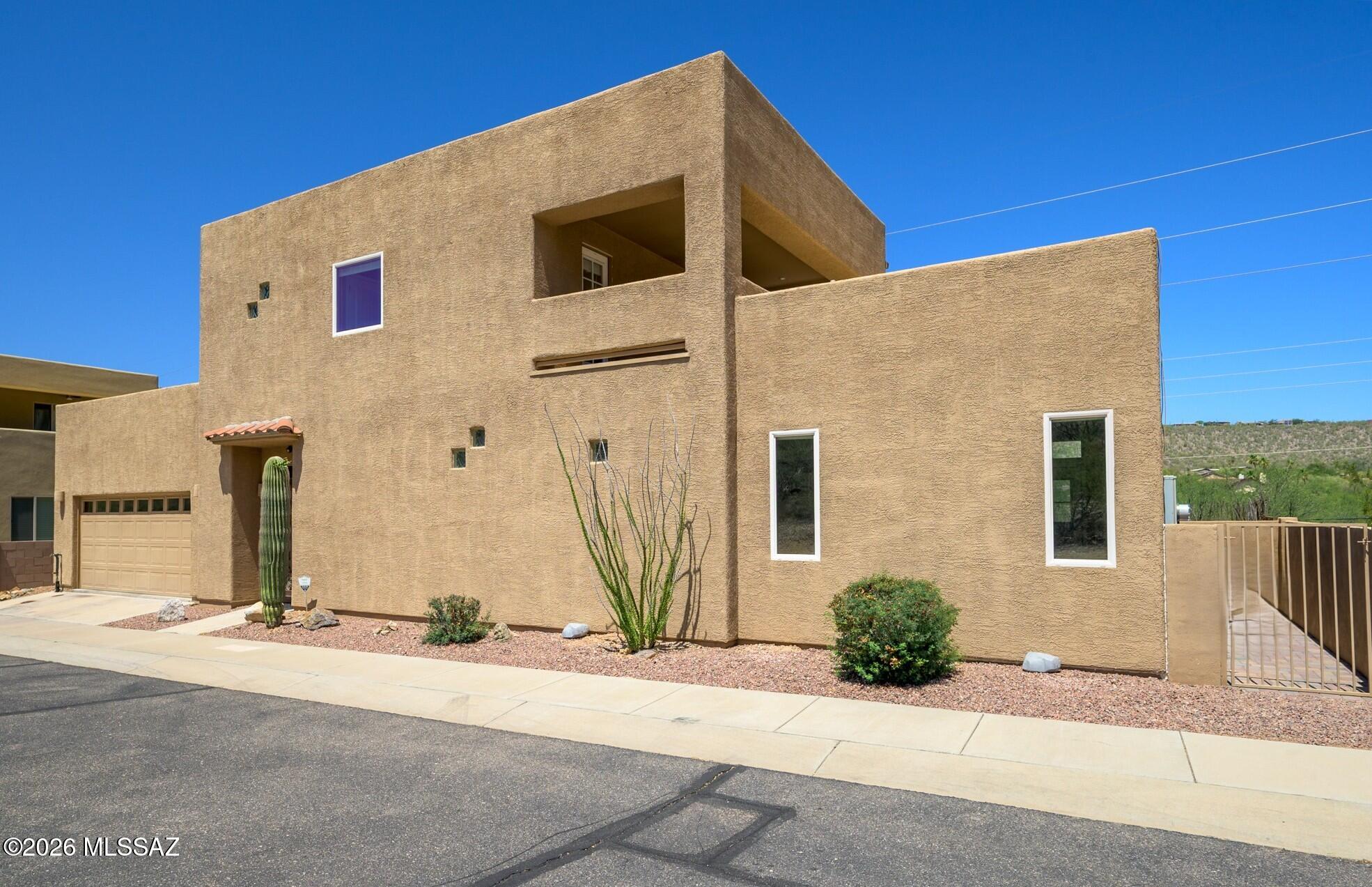 Sabino Shadows (1-27) - Residential