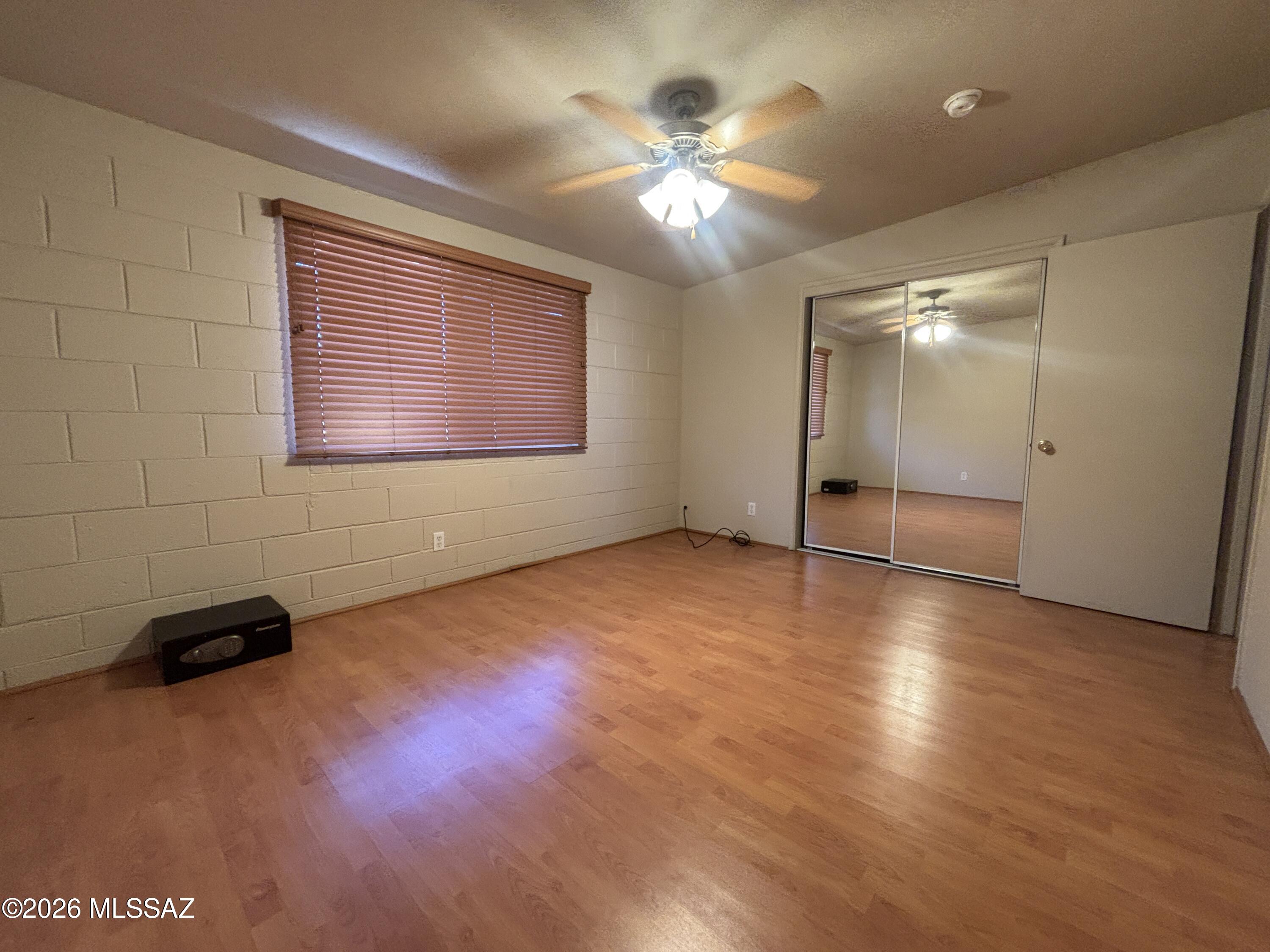 Columbus Park Condominiums (1-60) - Residential Lease