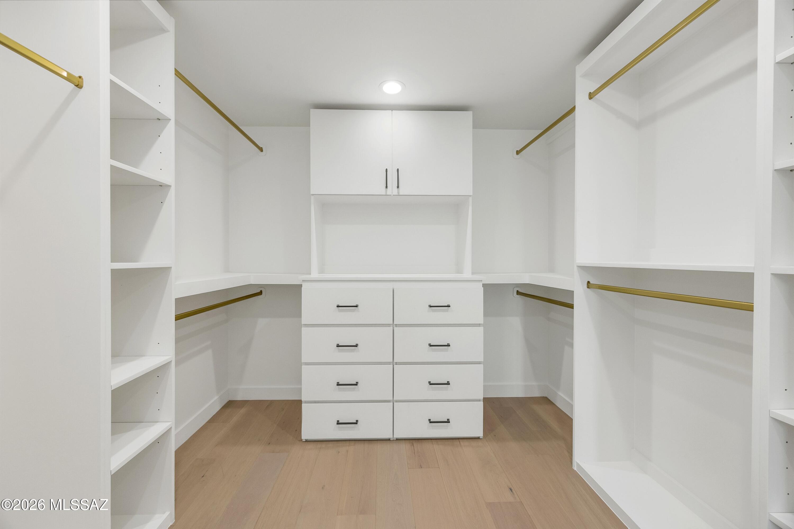 El Montevideo Estates - Residential