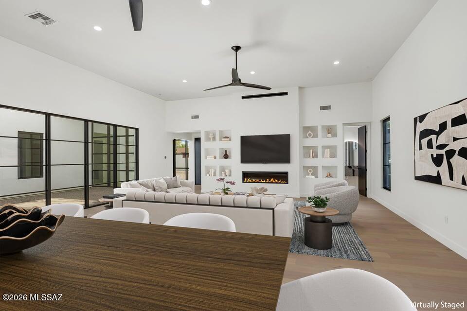 El Montevideo Estates - Residential