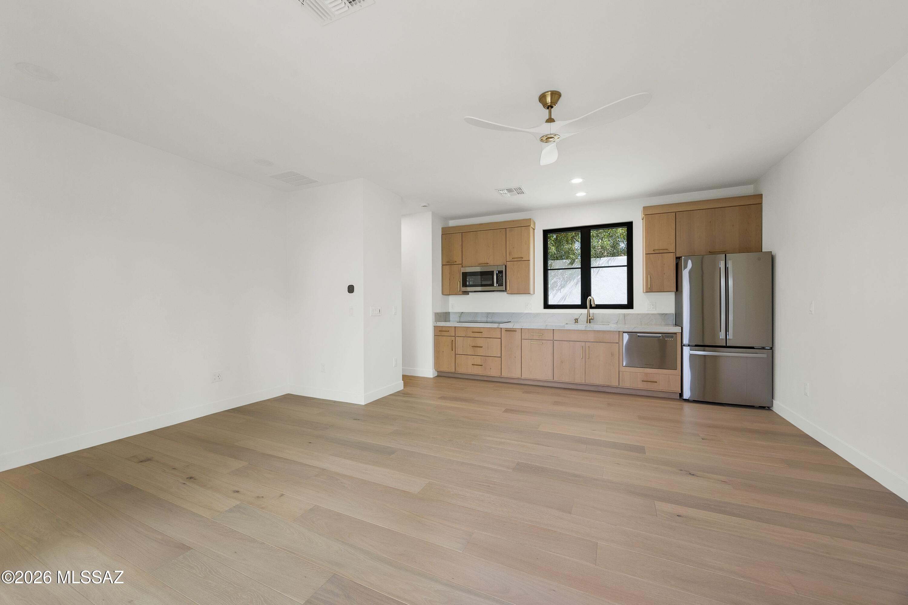 El Montevideo Estates - Residential