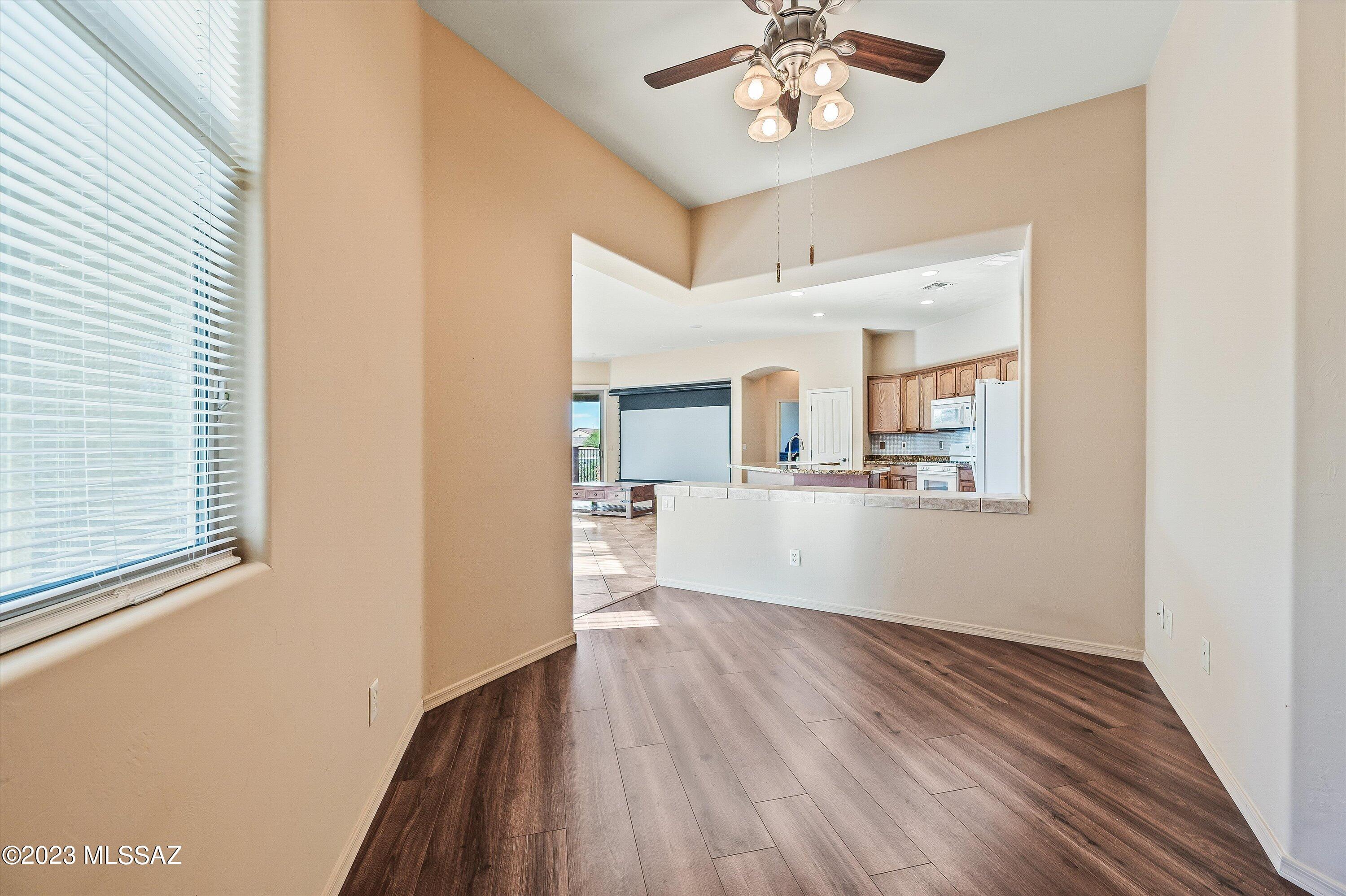 13015 N Bellbird Drive