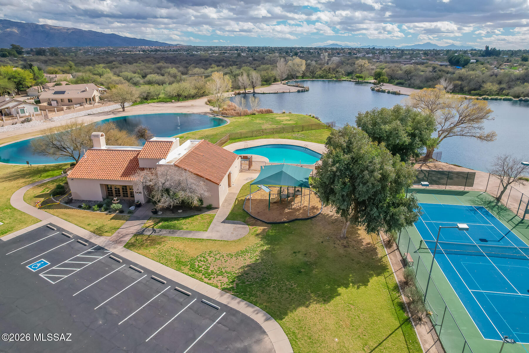 2289 N Split Rock Place