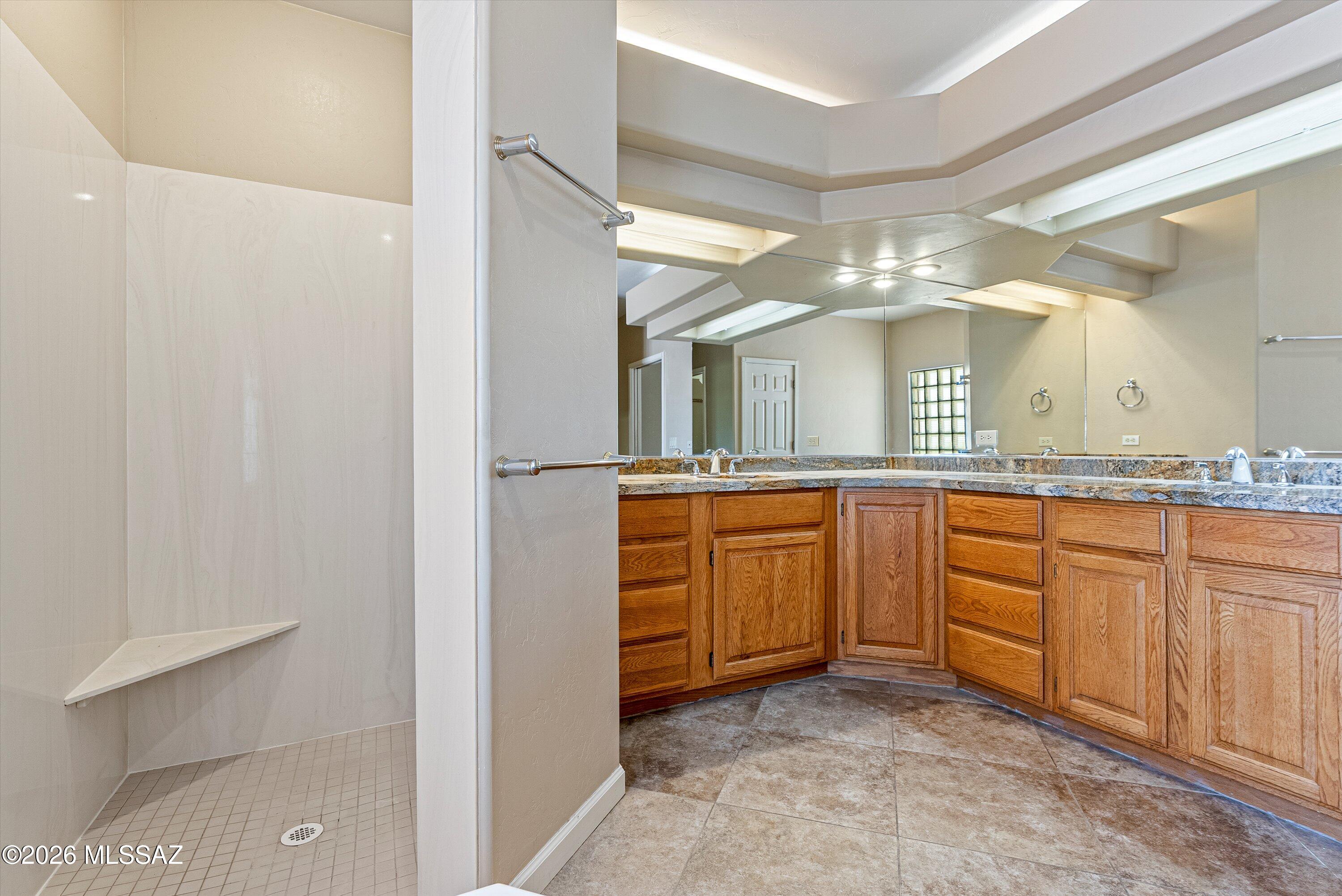 Casas Esperero (1-6) - Residential Lease