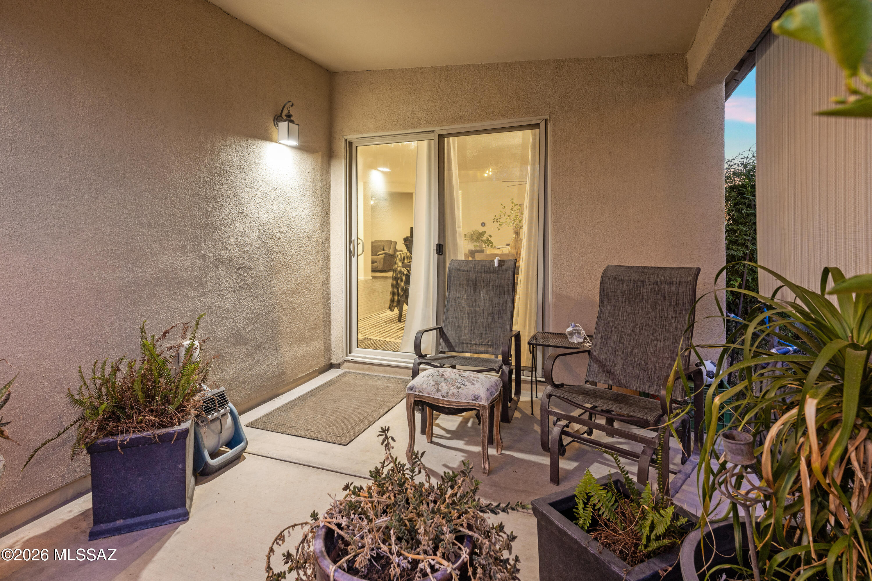 Entrada Del Rio - Residential