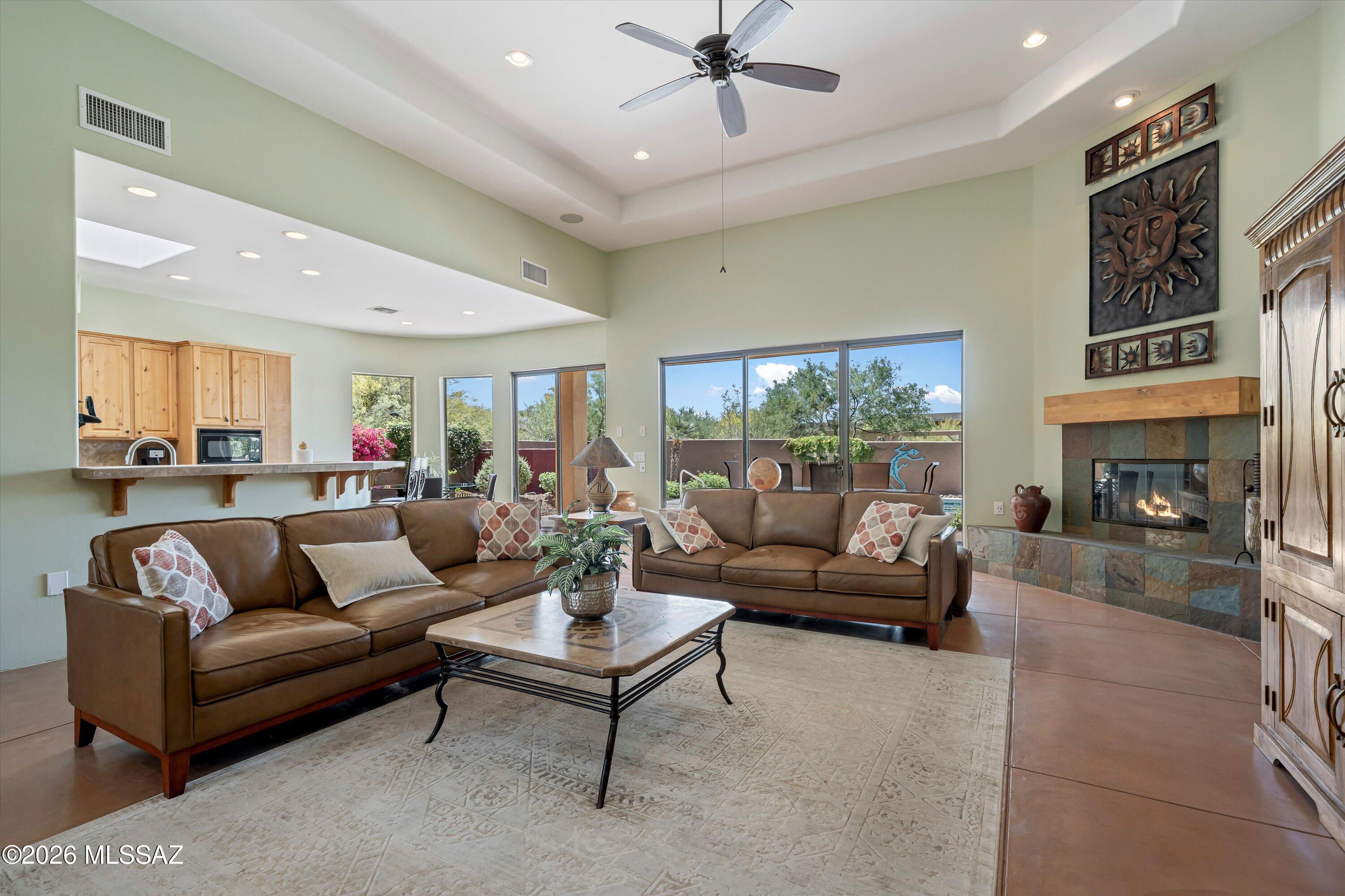 13942 E Calle Nobleza