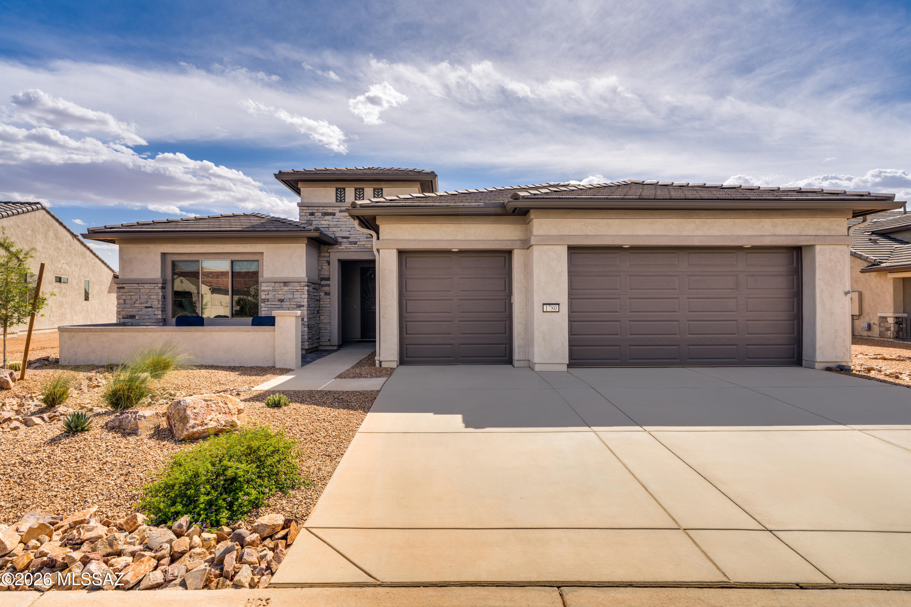 1780 E Wintergreen Drive