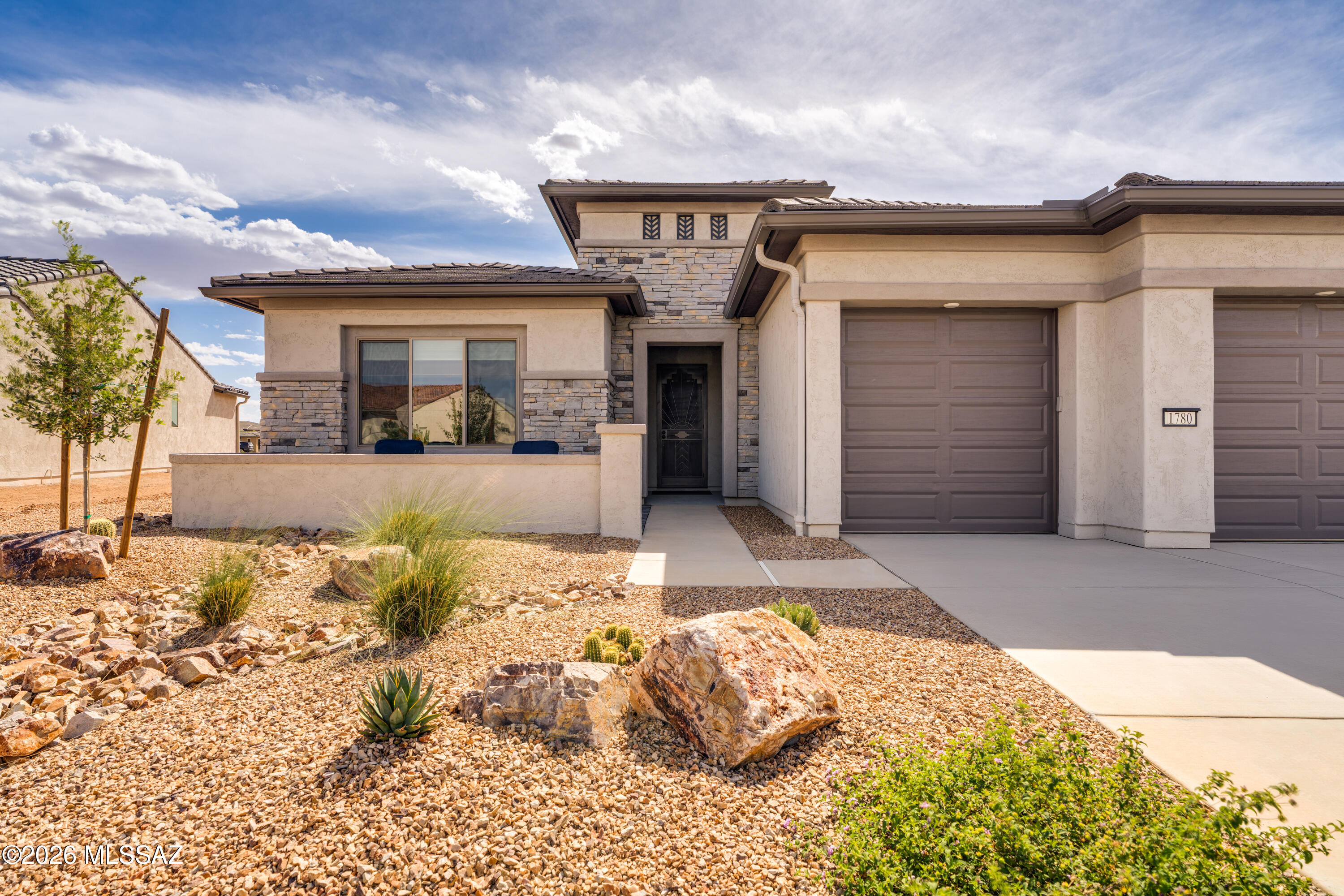 1780 E Wintergreen Drive