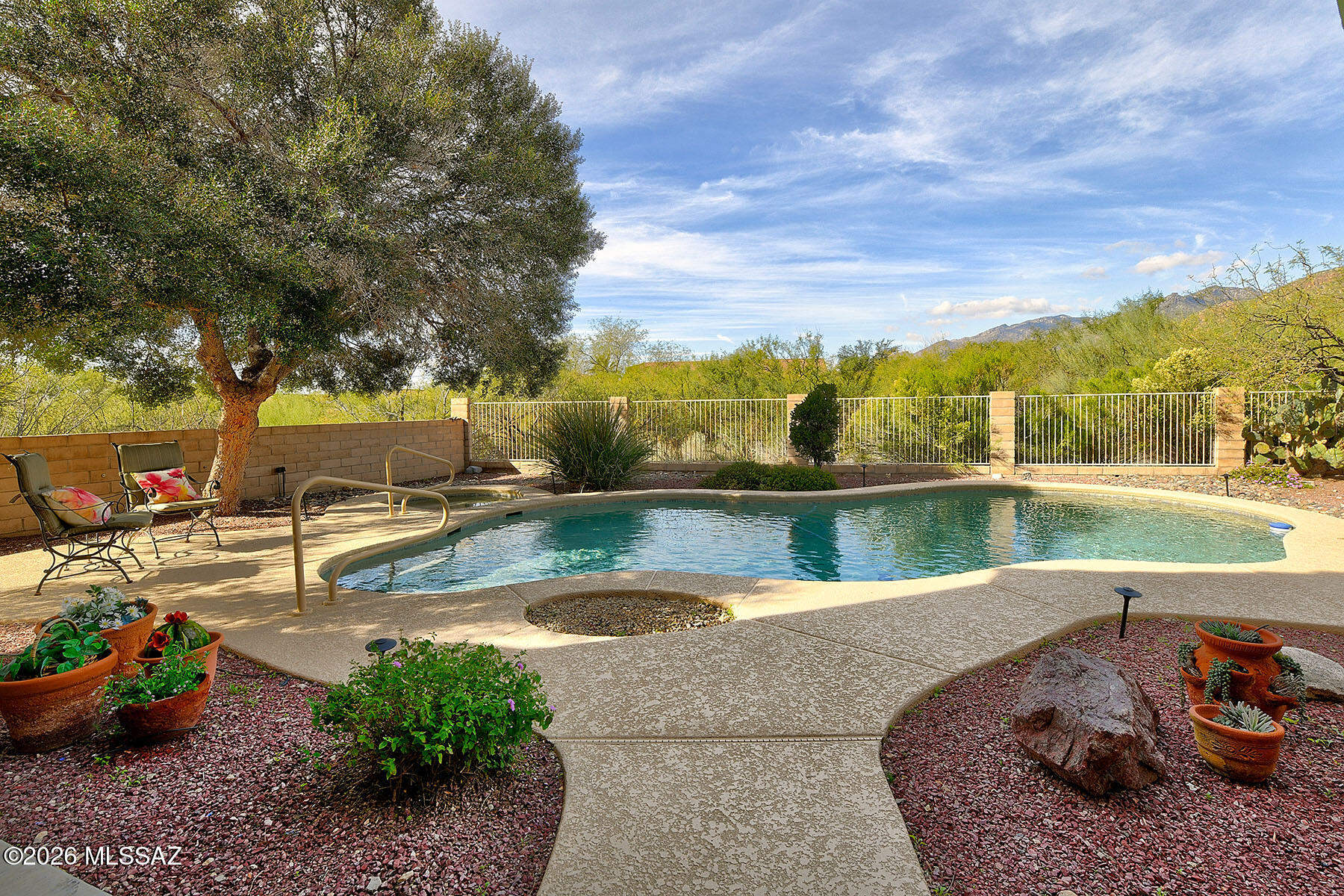 5213 Spring View Drive