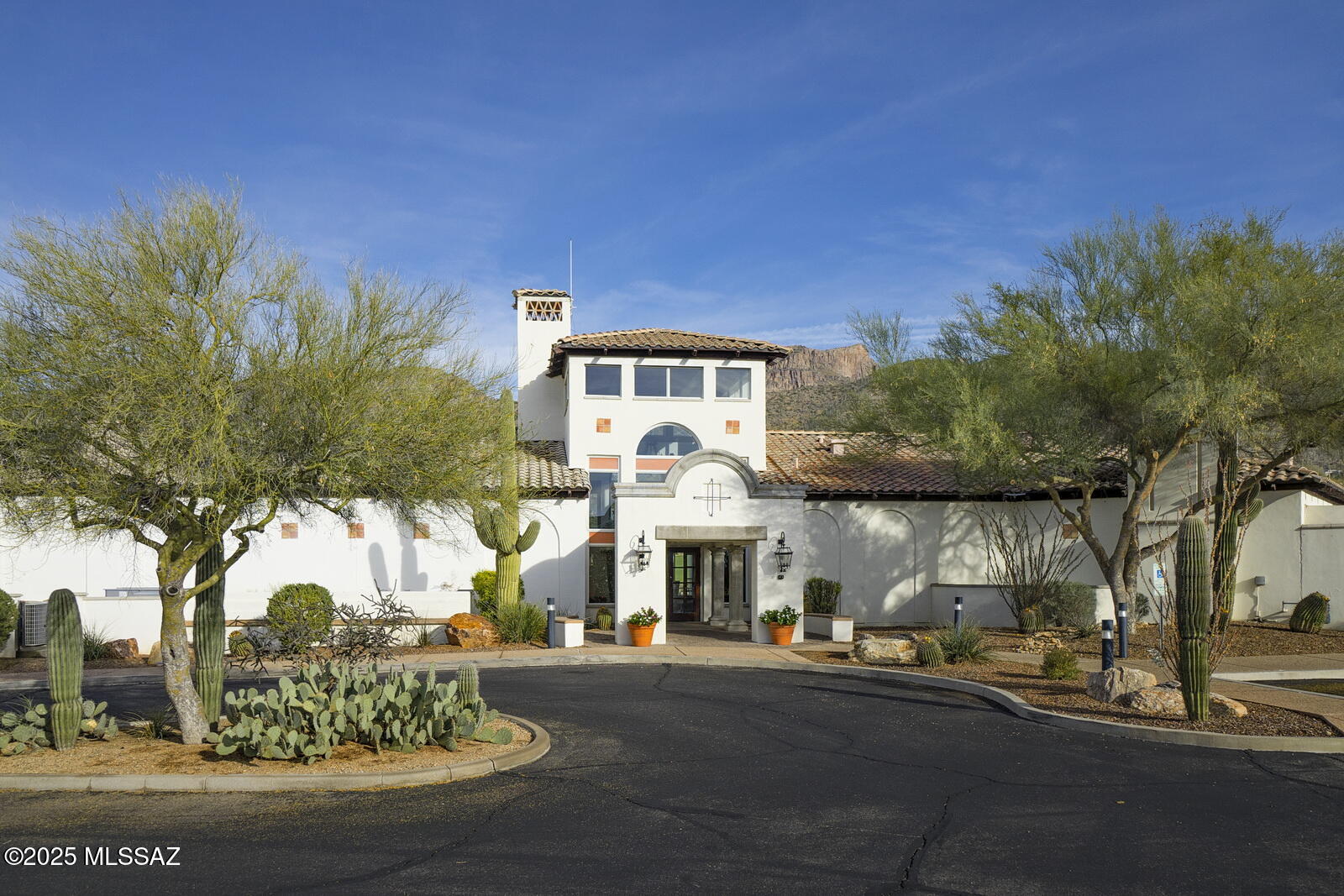 Sabino Hills (1-70) - Residential