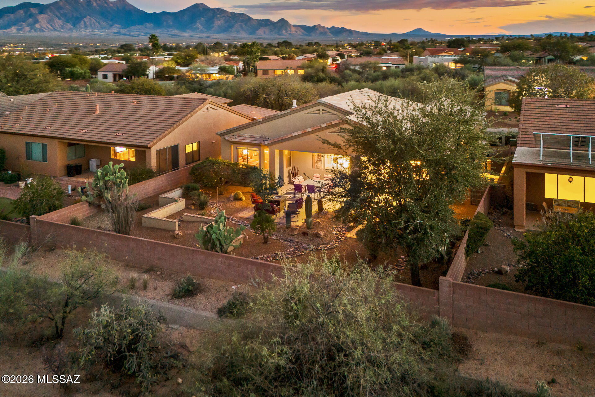 Las Campanas Block F - Residential