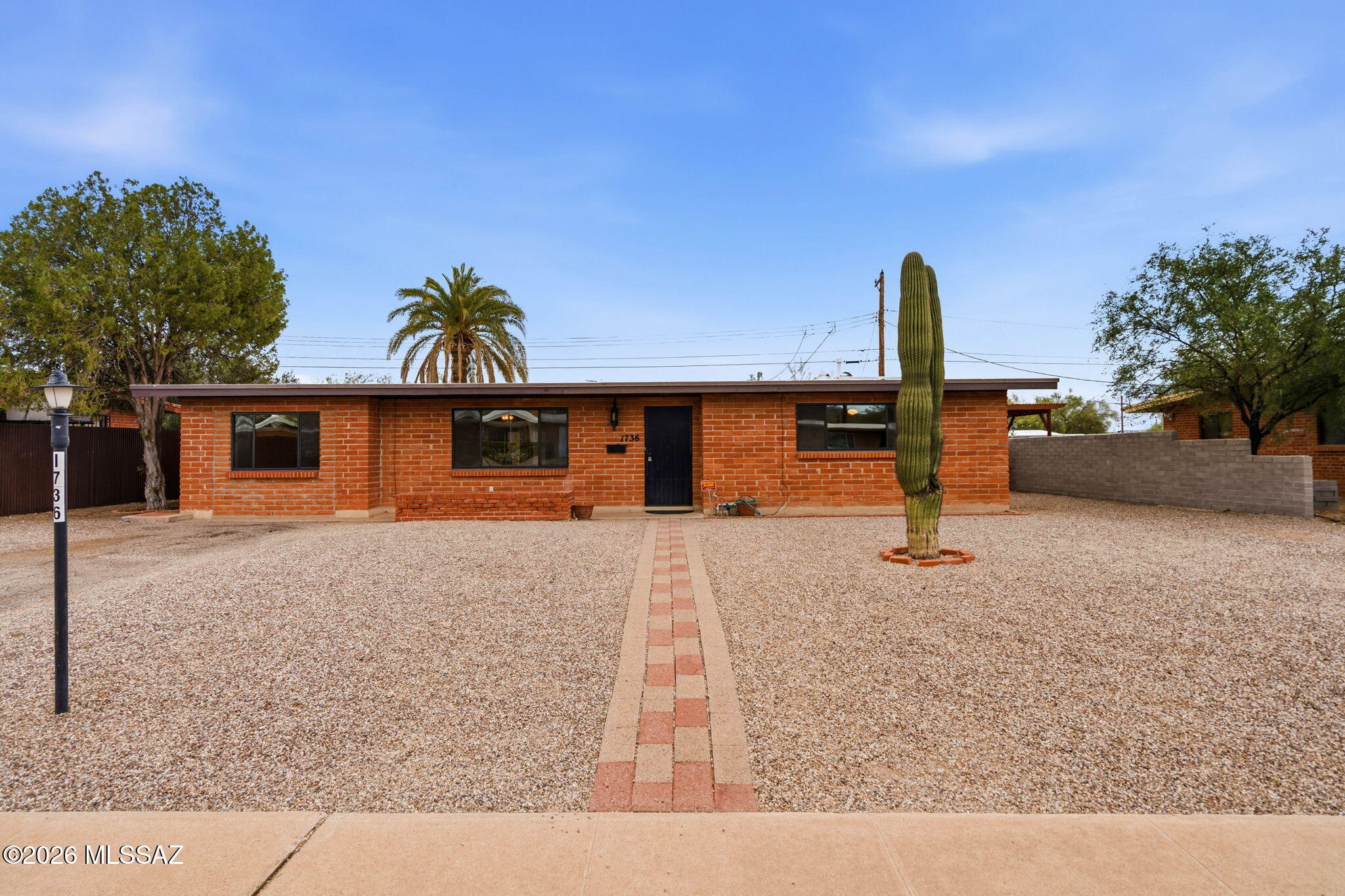 1736 W Calle Tranquila