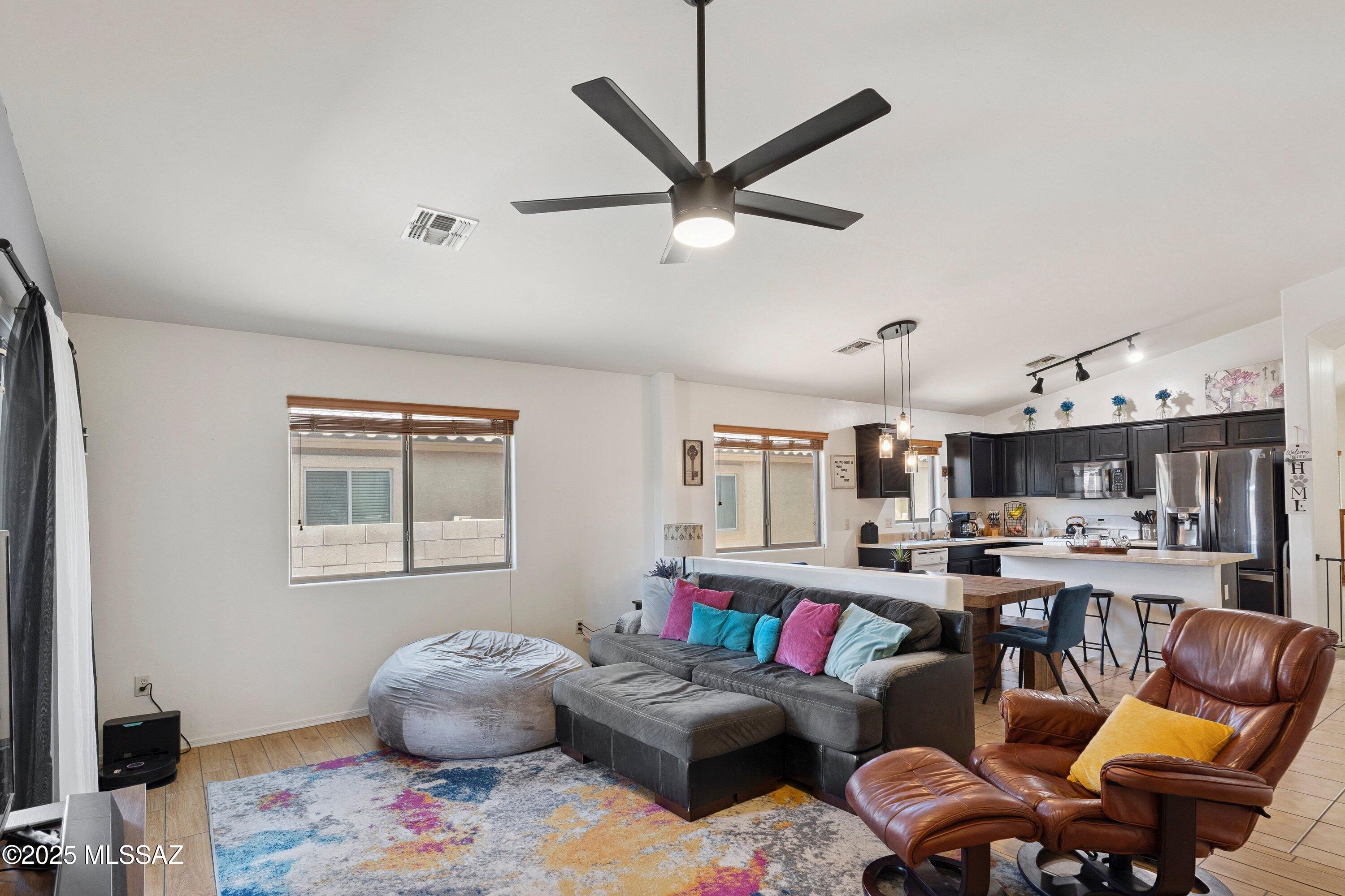 San Lucas Block 9 - Residential