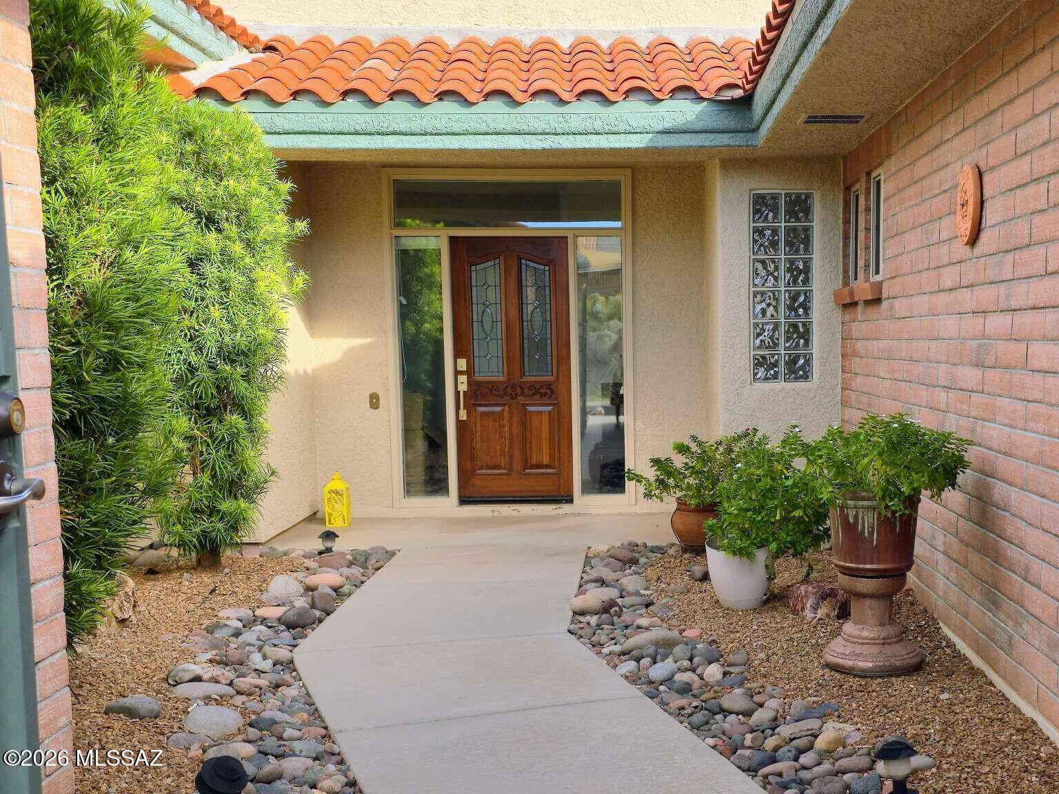 4951 S Prairie Hills Drive