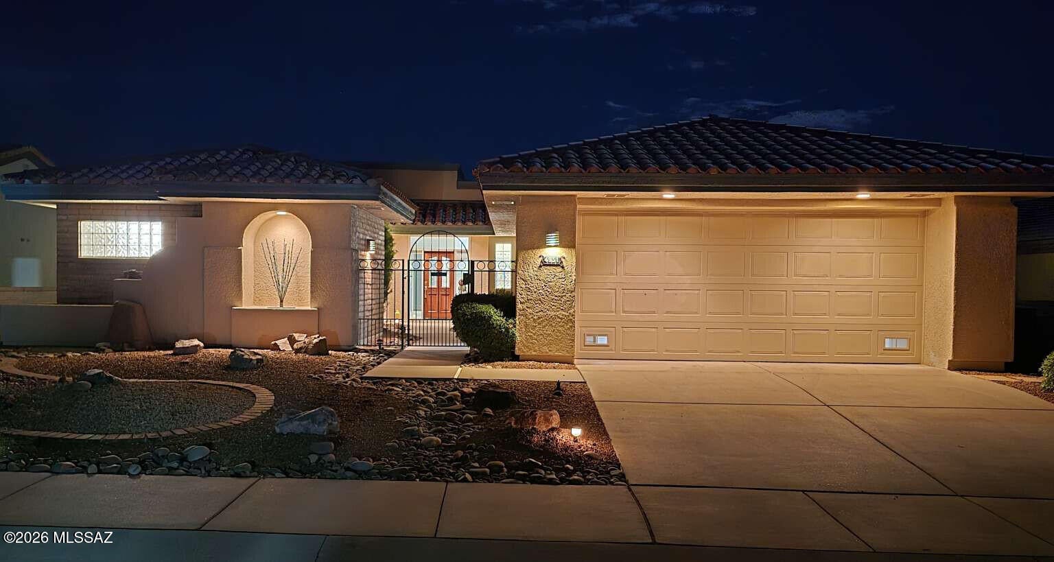 4951 S Prairie Hills Drive