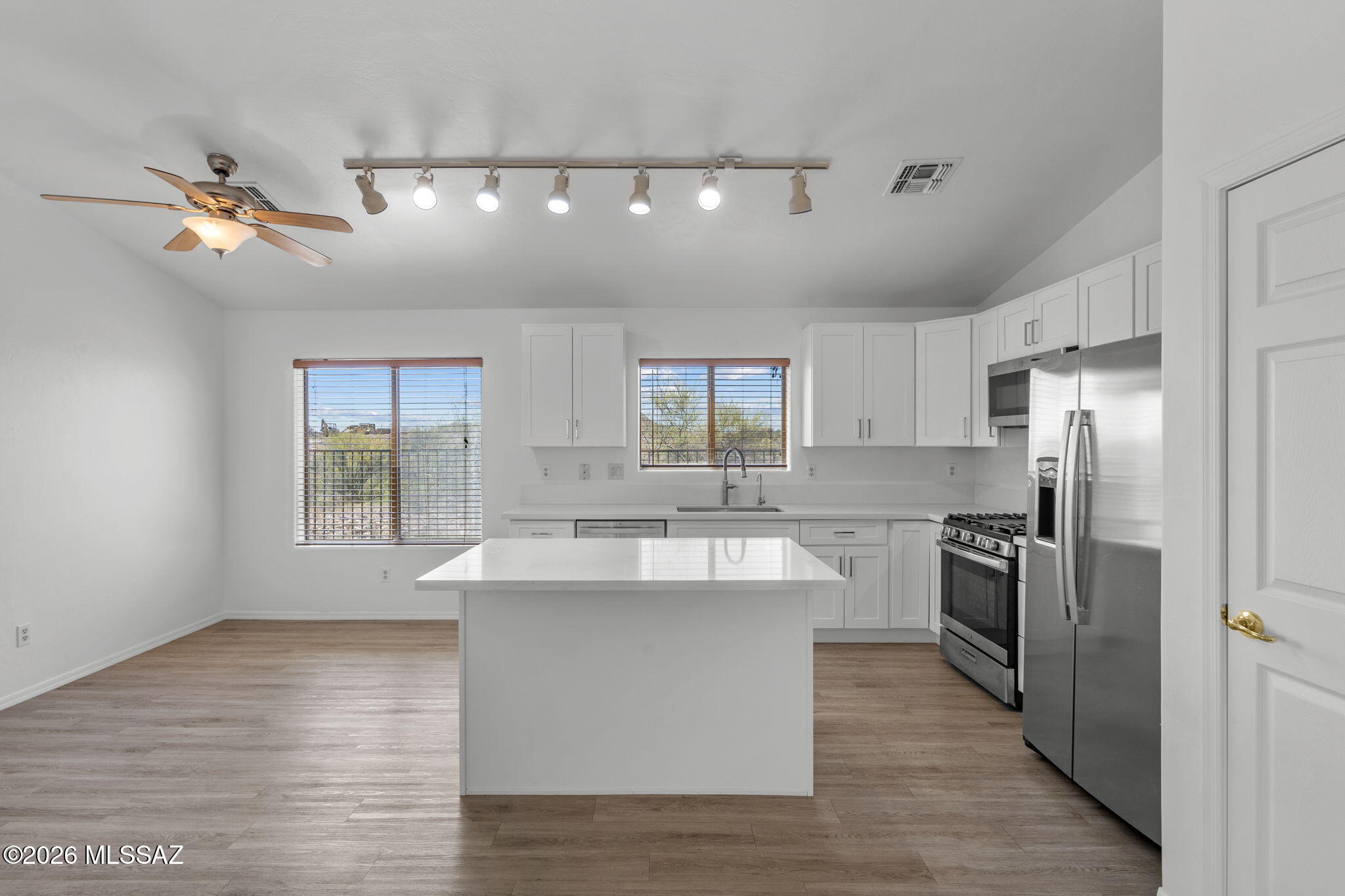 Rancho Del Lago (608-1030) - Residential
