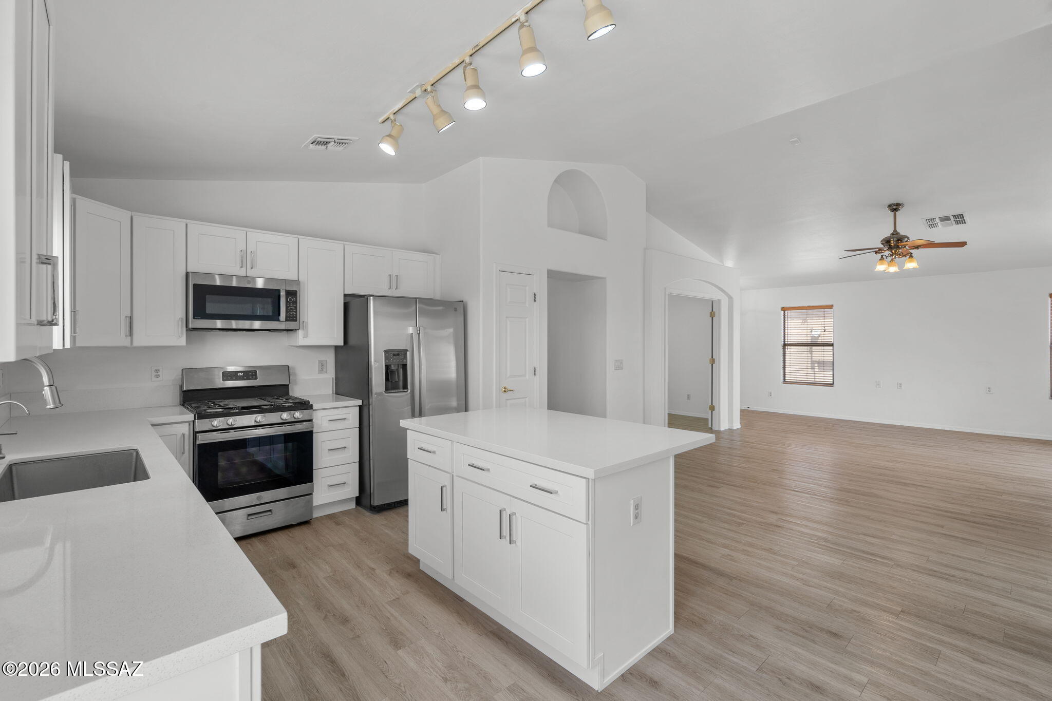 Rancho Del Lago (608-1030) - Residential