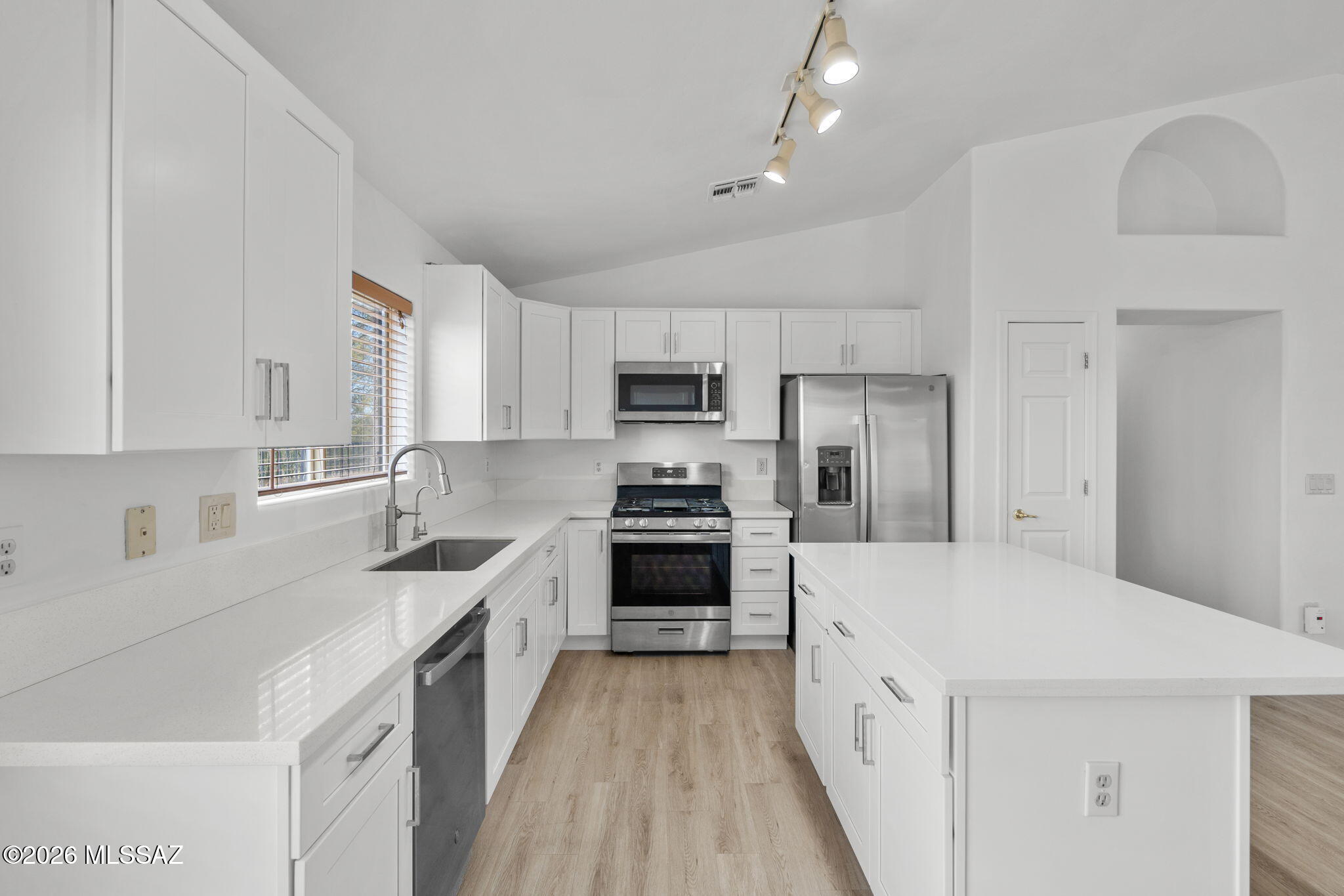 Rancho Del Lago (608-1030) - Residential