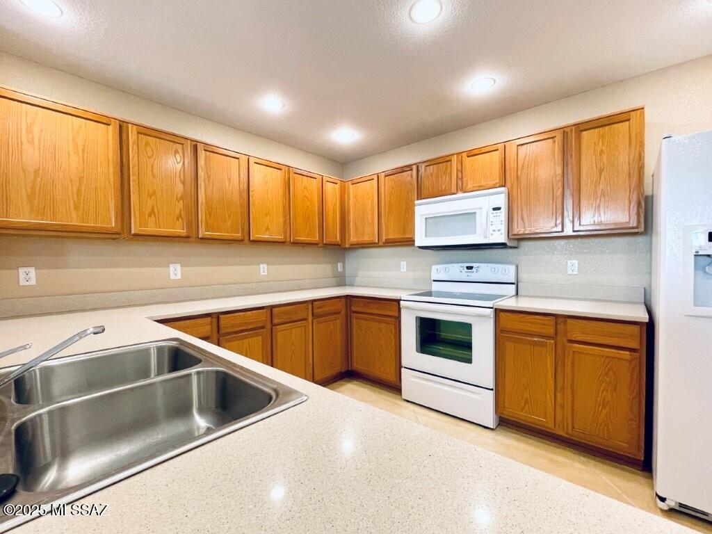 Catalina Vista - Residential Lease