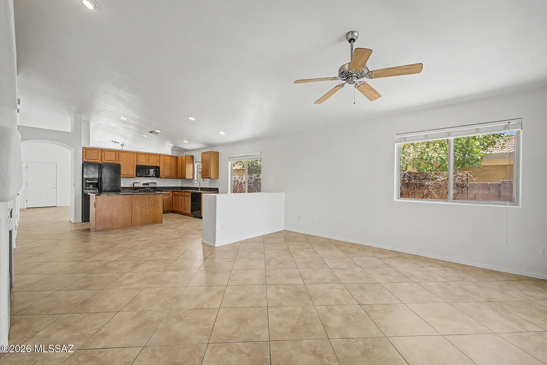 2362 E Wide View Court
