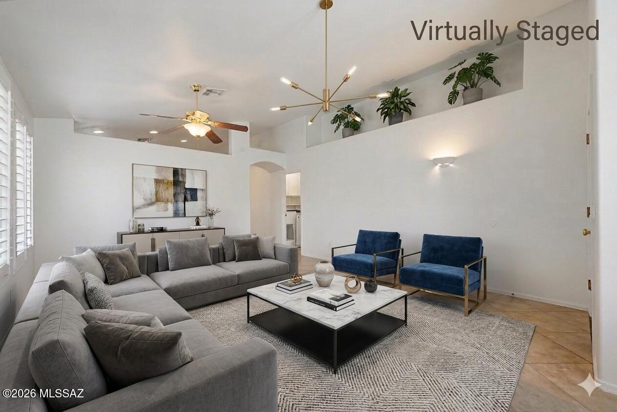 2362 E Wide View Court