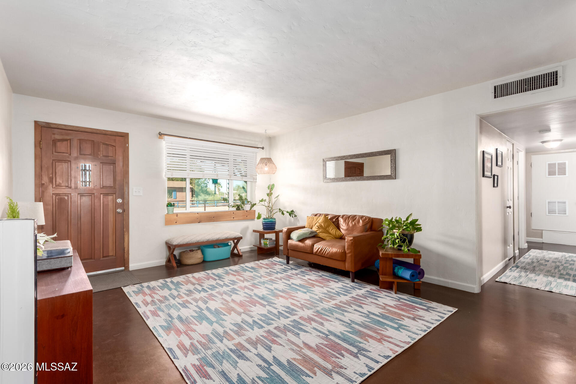 2214 N Richey Boulevard