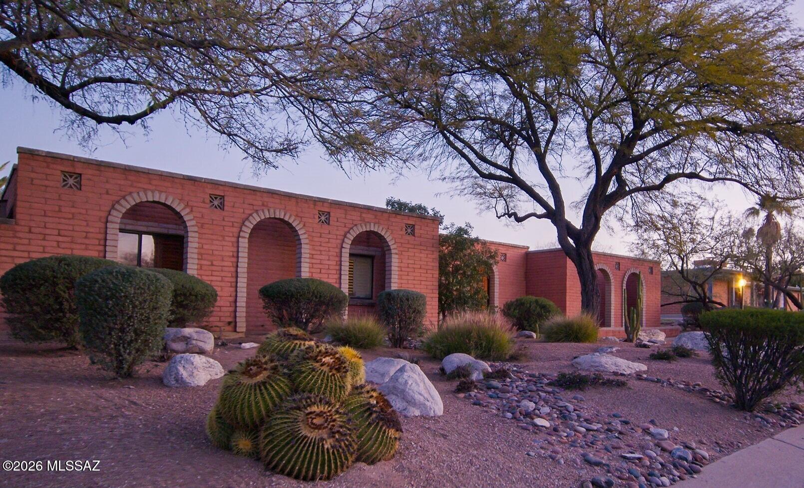 Sabino Vista NO. 1 (1-57) - Residential