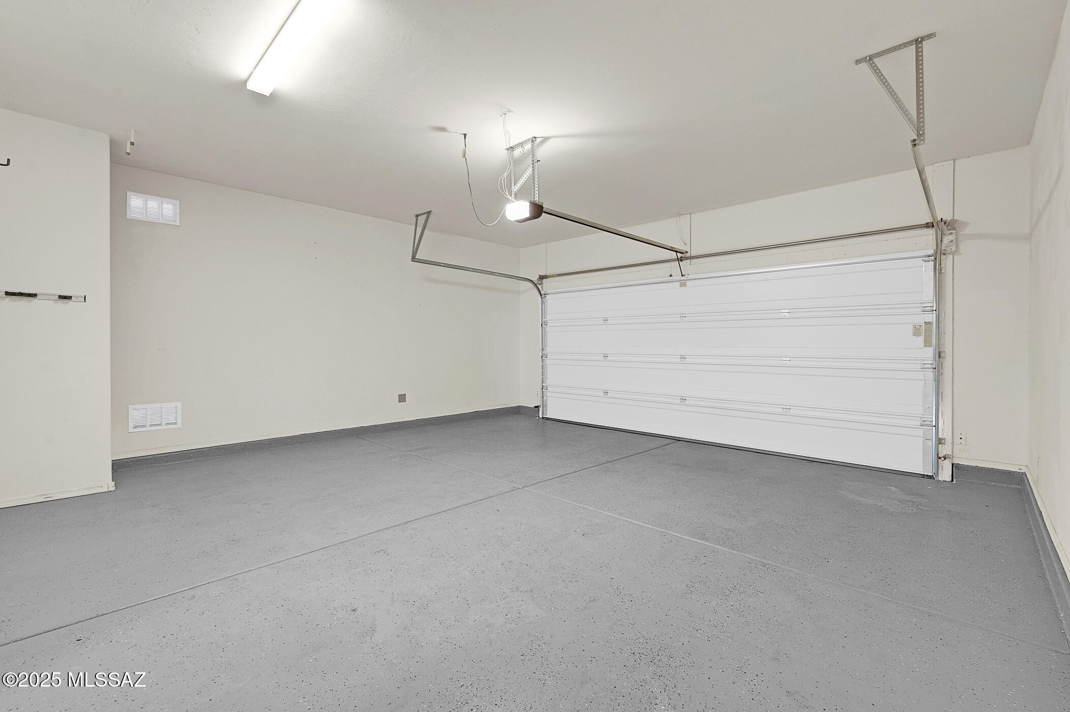 Interstate 10 and Kolb Road - Residential