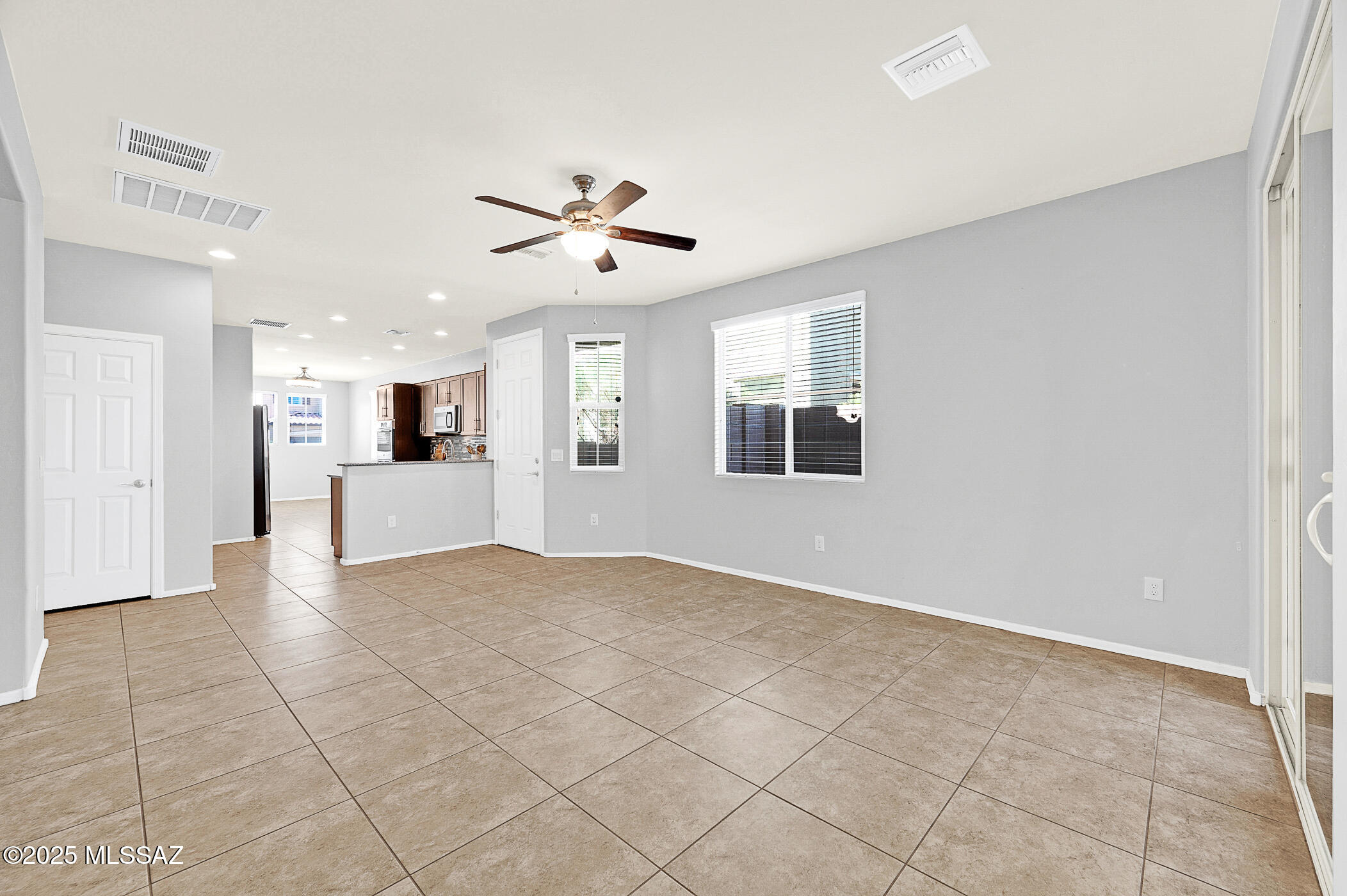 Interstate 10 and Kolb Road - Residential
