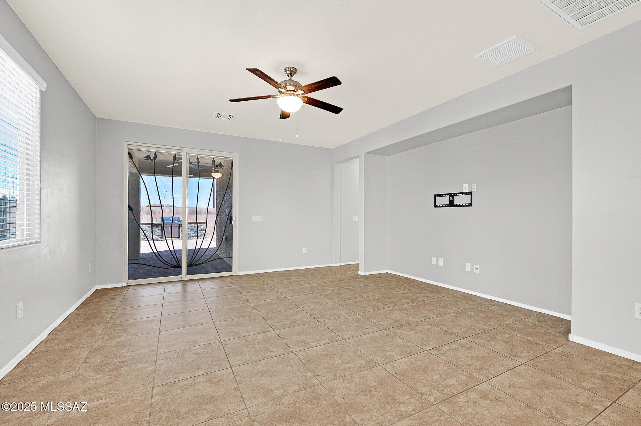 Interstate 10 and Kolb Road - Residential