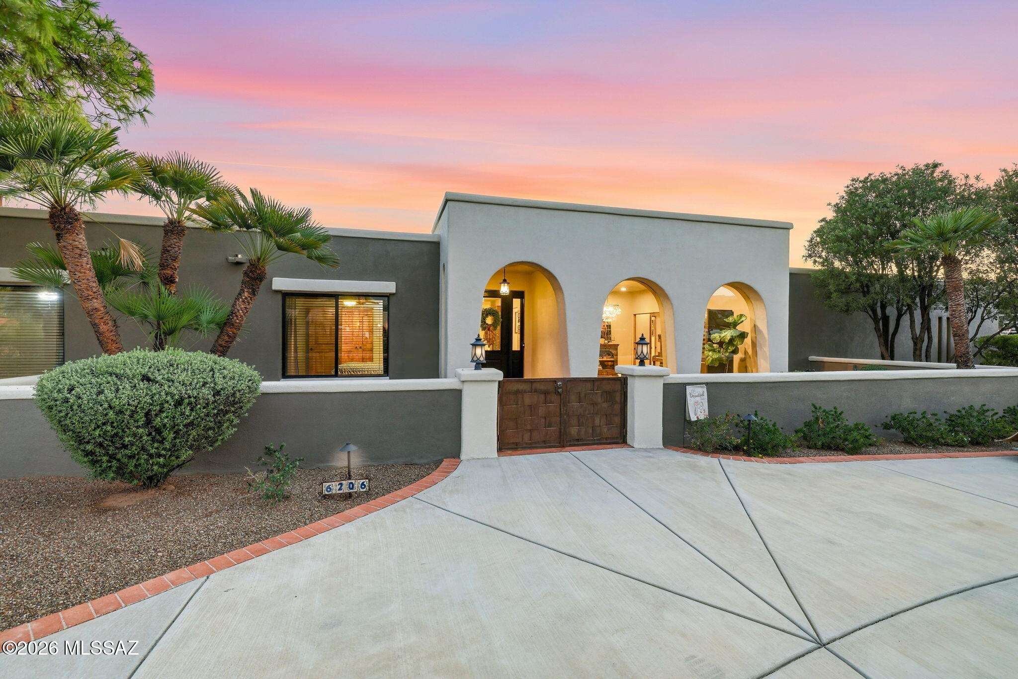 6206 E Paseo Tierra Alta