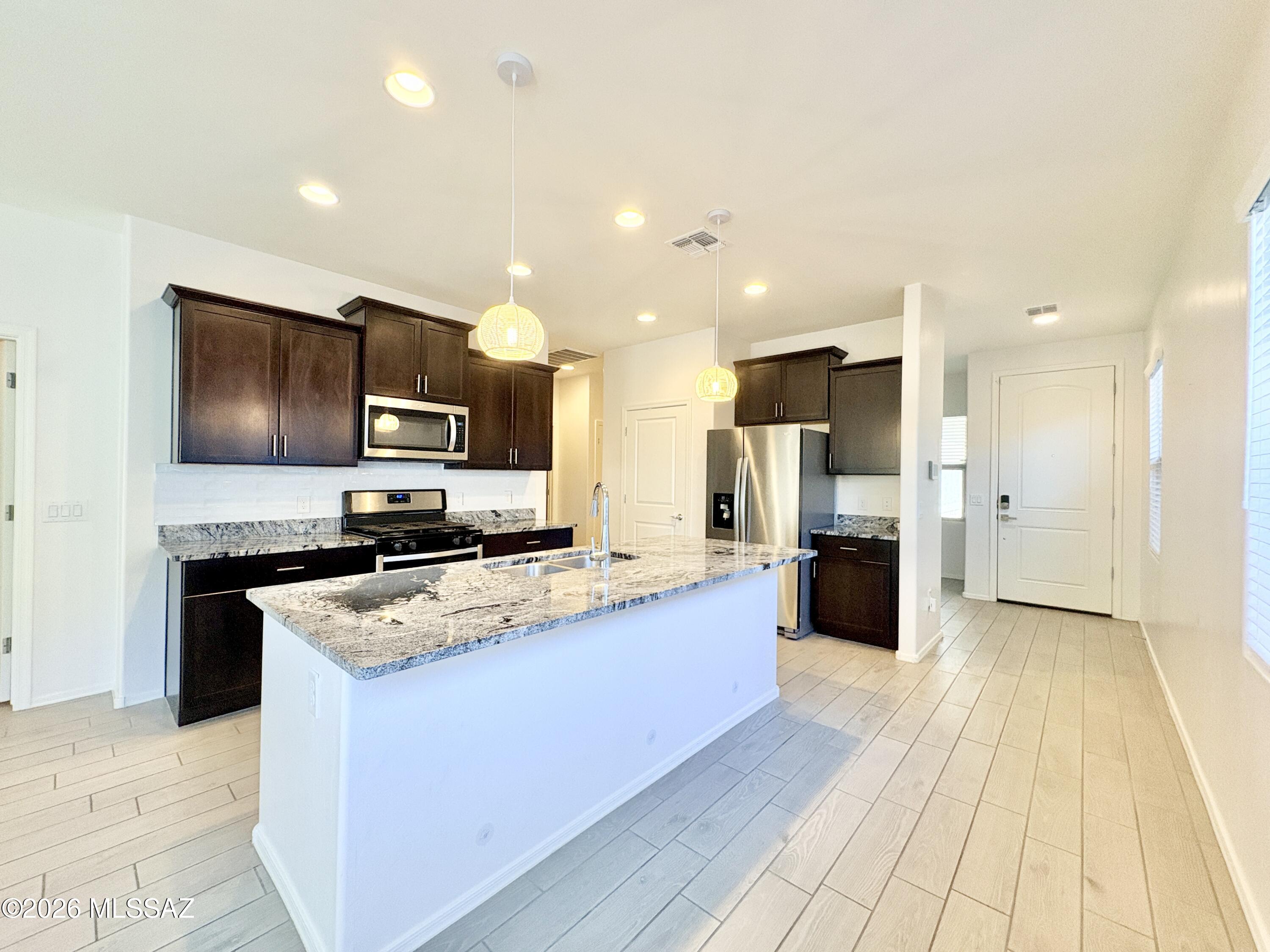 La Estancia De Tucson SQ20193540789 - Residential Lease