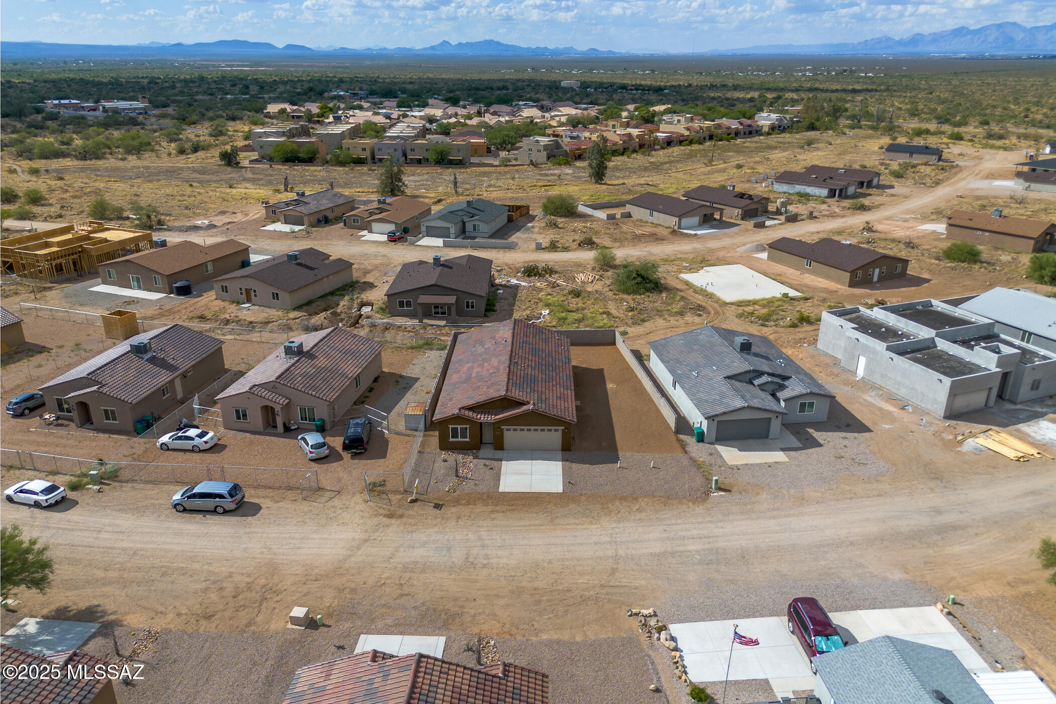 New Tucson Unit NO. 4 (1-203) - Residential