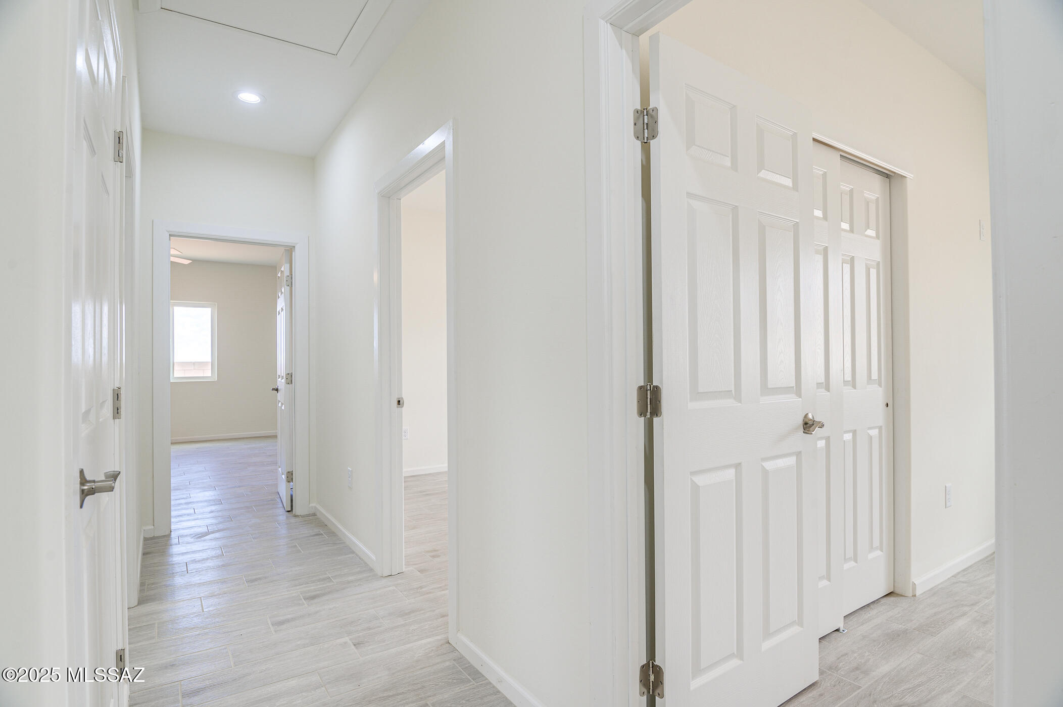 New Tucson Unit NO. 4 (1-203) - Residential