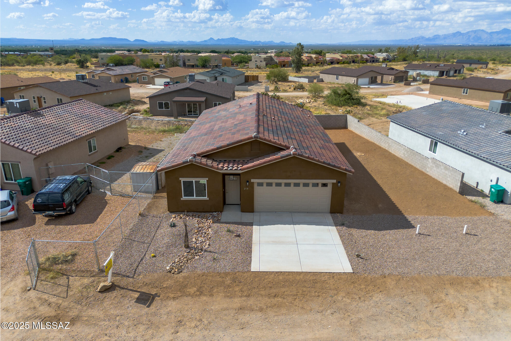 New Tucson Unit NO. 4 (1-203) - Residential