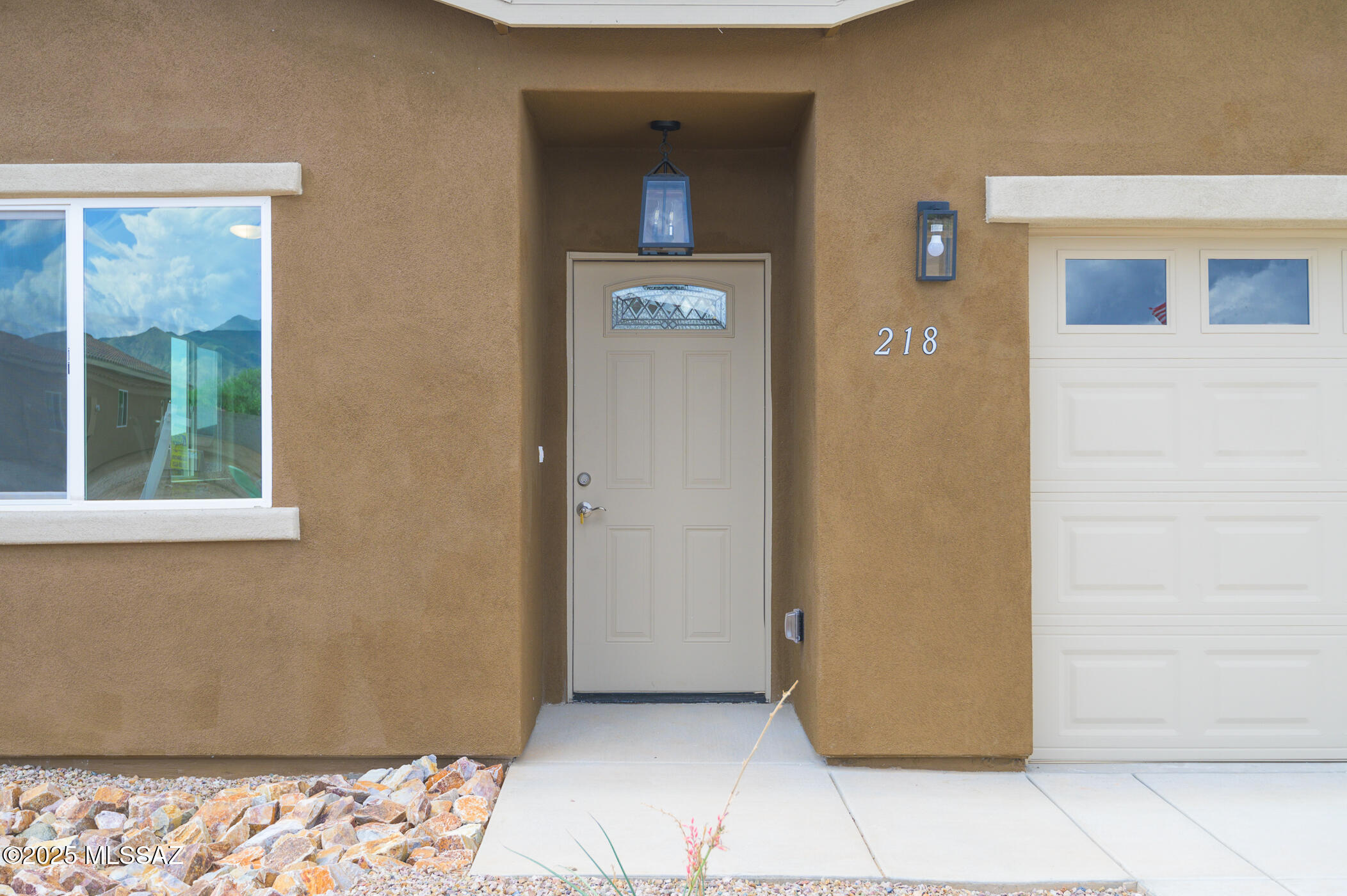New Tucson Unit NO. 4 (1-203) - Residential